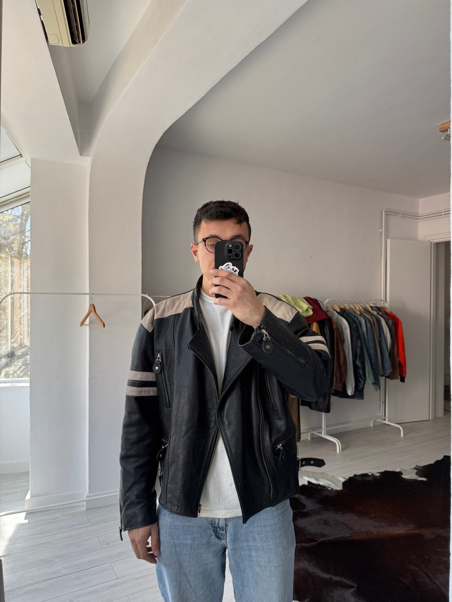 🐮 Jachetă Vintage din Piele de Vacă Neagră – Bărbați | M (Oversized M / L) - anbracaminte