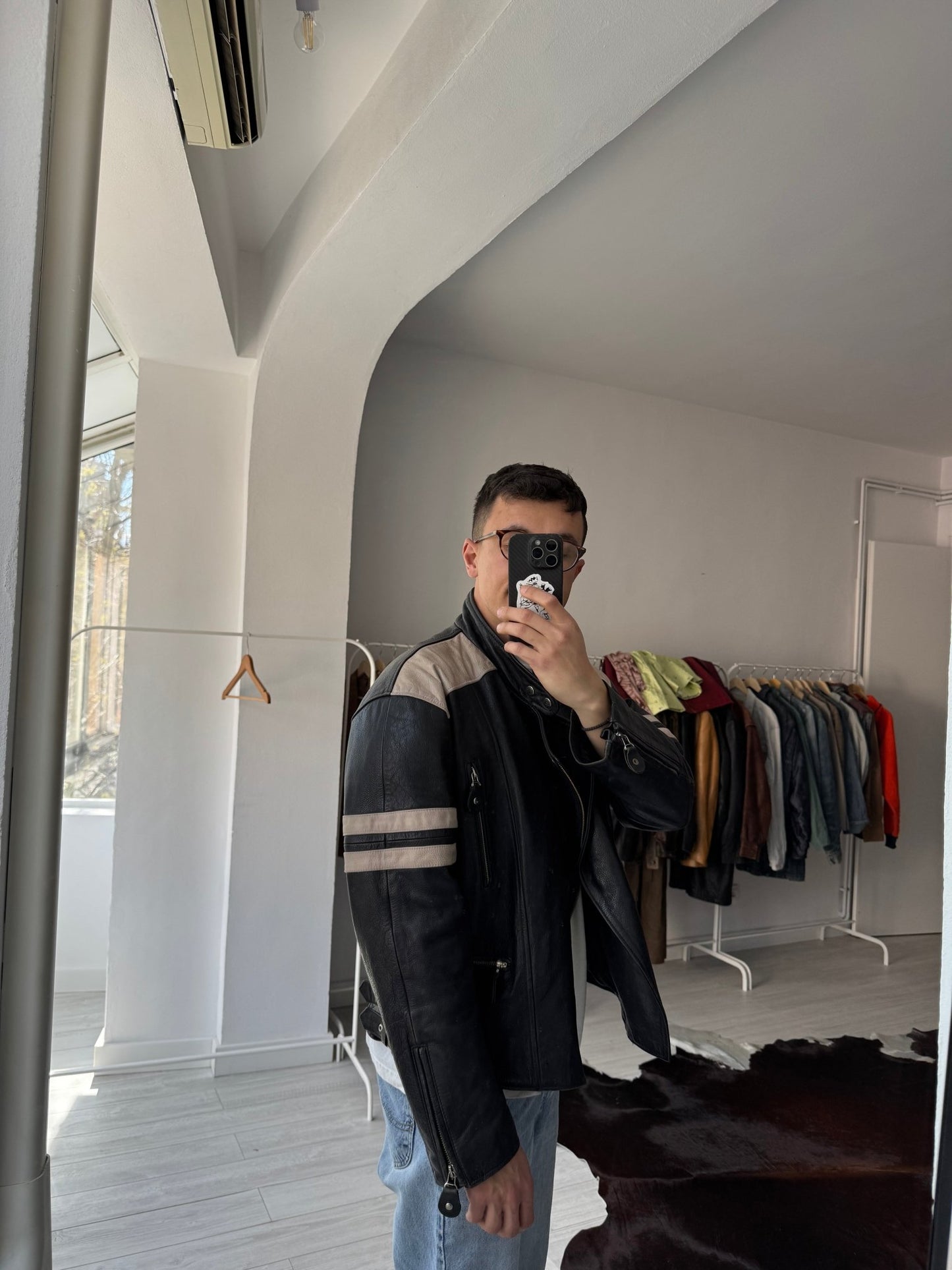 🐮 Jachetă Vintage din Piele de Vacă Neagră – Bărbați | M (Oversized M / L) - anbracaminte