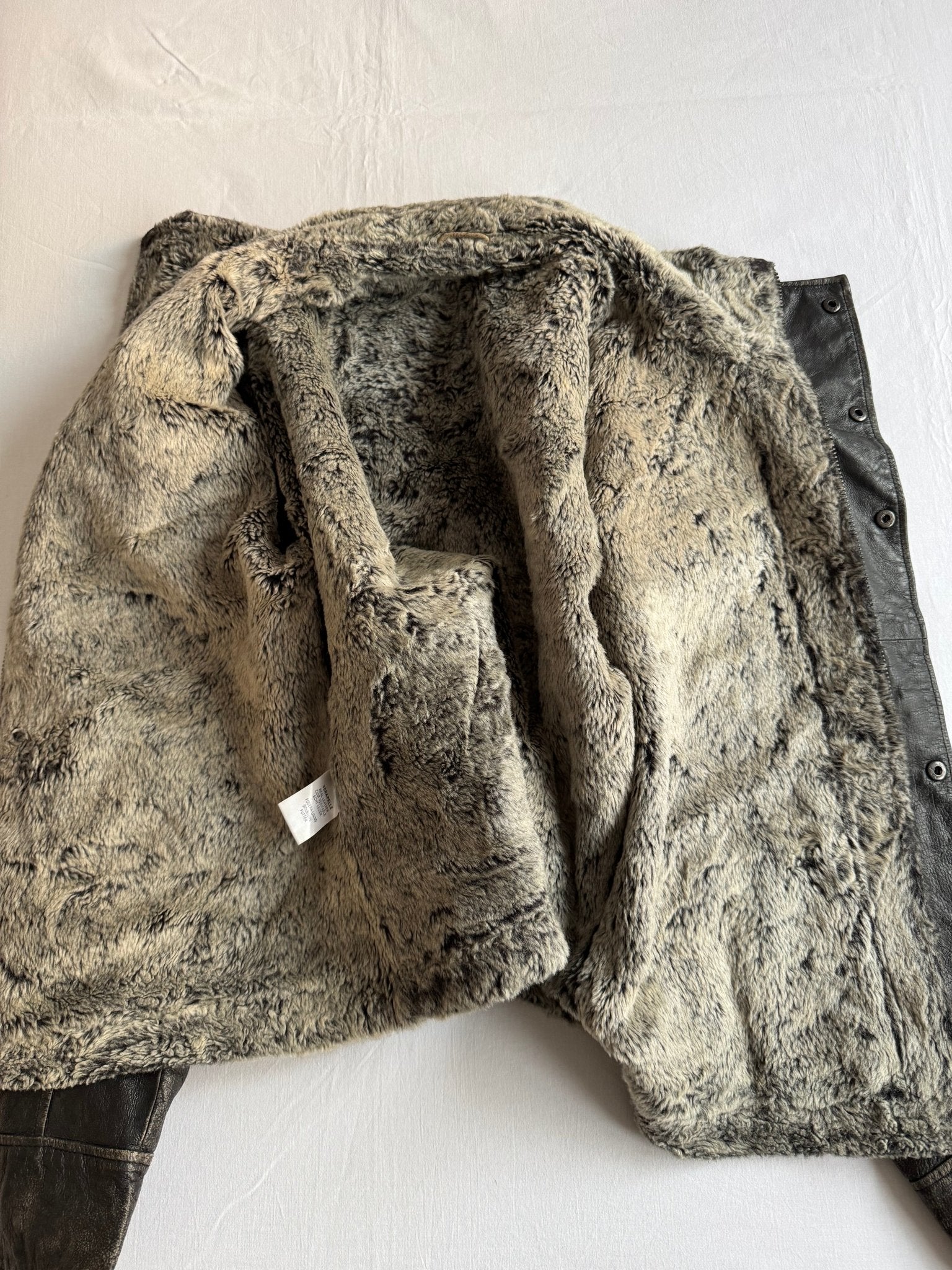 🧥 Jachetă Y2K Cropped din Piele cu Căptușeală Sherpa – 48 (M Bărbați) - anbracaminte