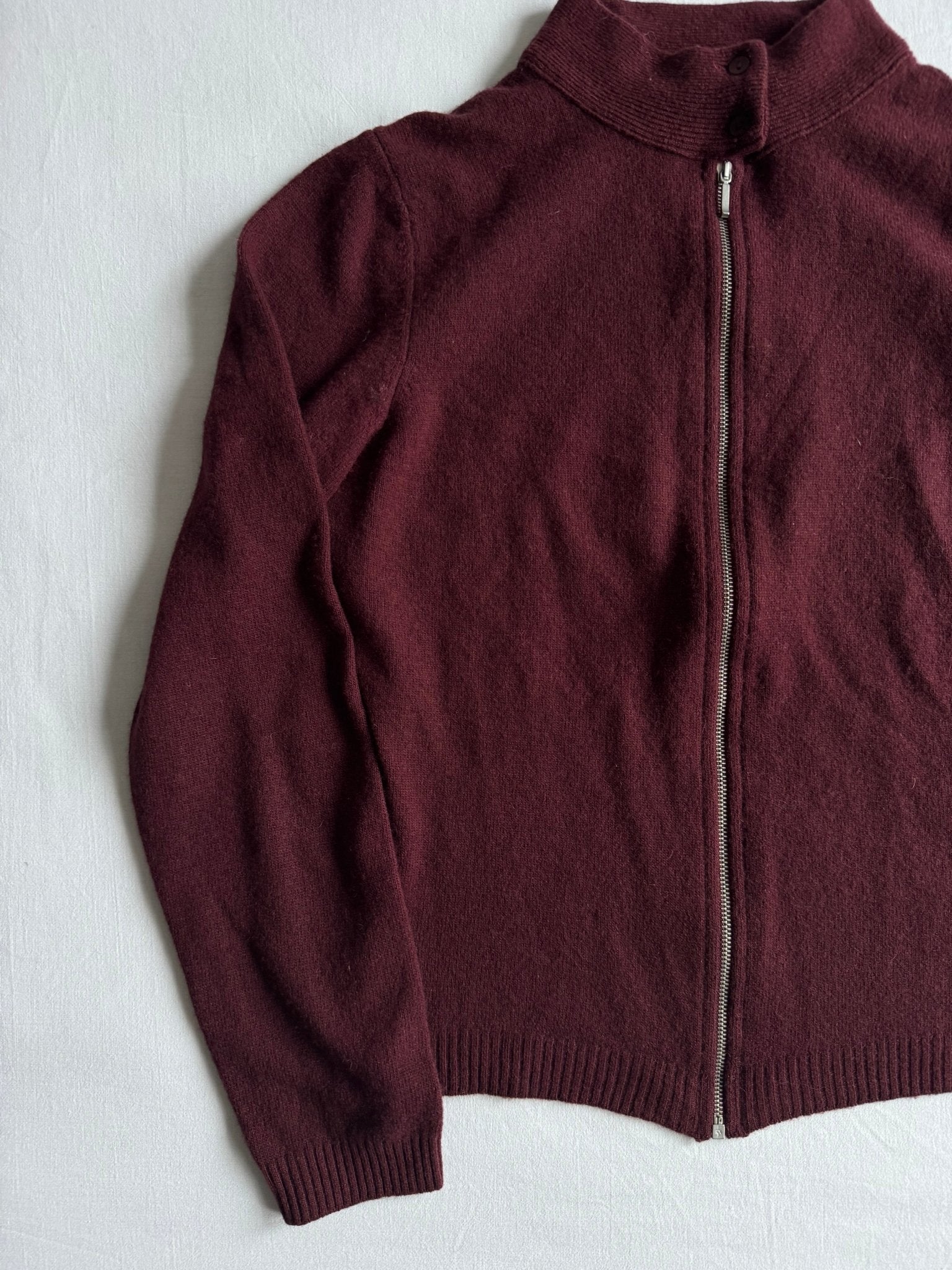 🧶 Jachetă Y2K Damă Benetton Burgundy Knit Cafe Racer – S - anbracaminte