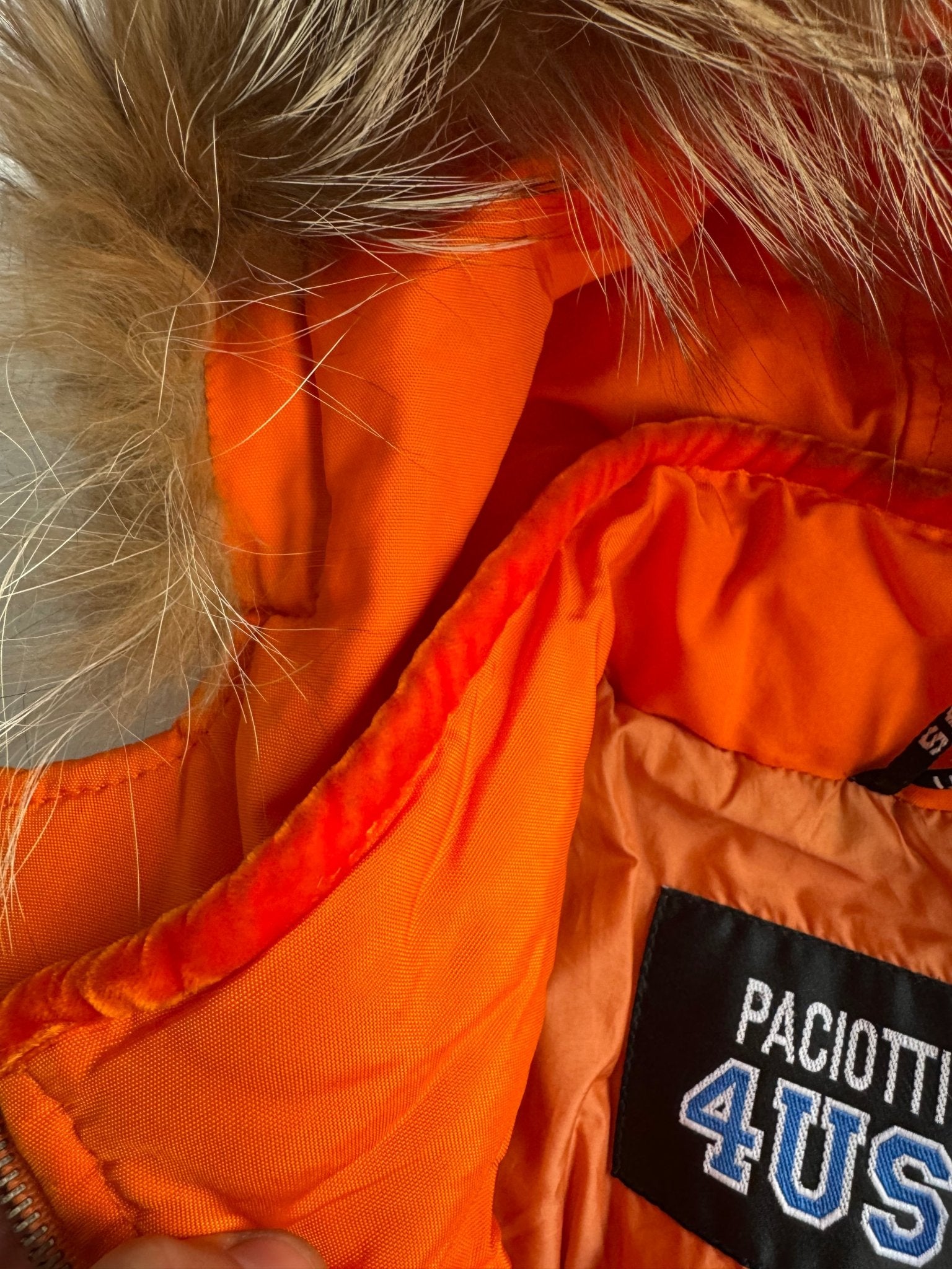 🍊 Jachetă Y2K Portocalie 4US by Cesare Paciotti cu Glugă din Blană Naturală – M Femei - anbracaminte
