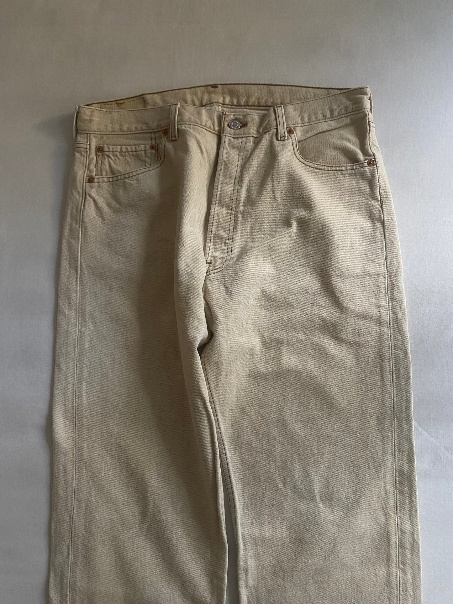 Jeans Vintage Levi’s 501 – Washed Cream – 1997 – Made in USA – W36 L30 - anbracaminte
