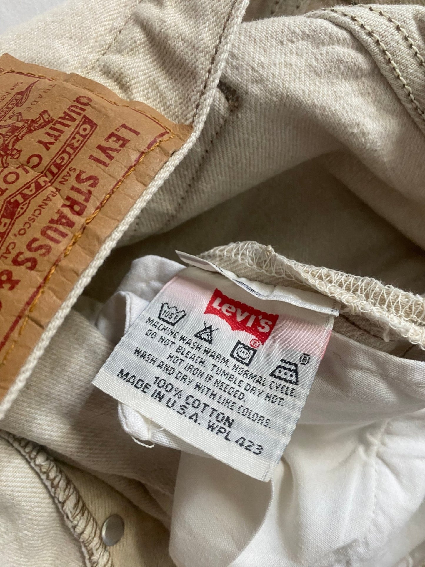Jeans Vintage Levi’s 501 – Washed Cream – 1997 – Made in USA – W36 L30 - anbracaminte