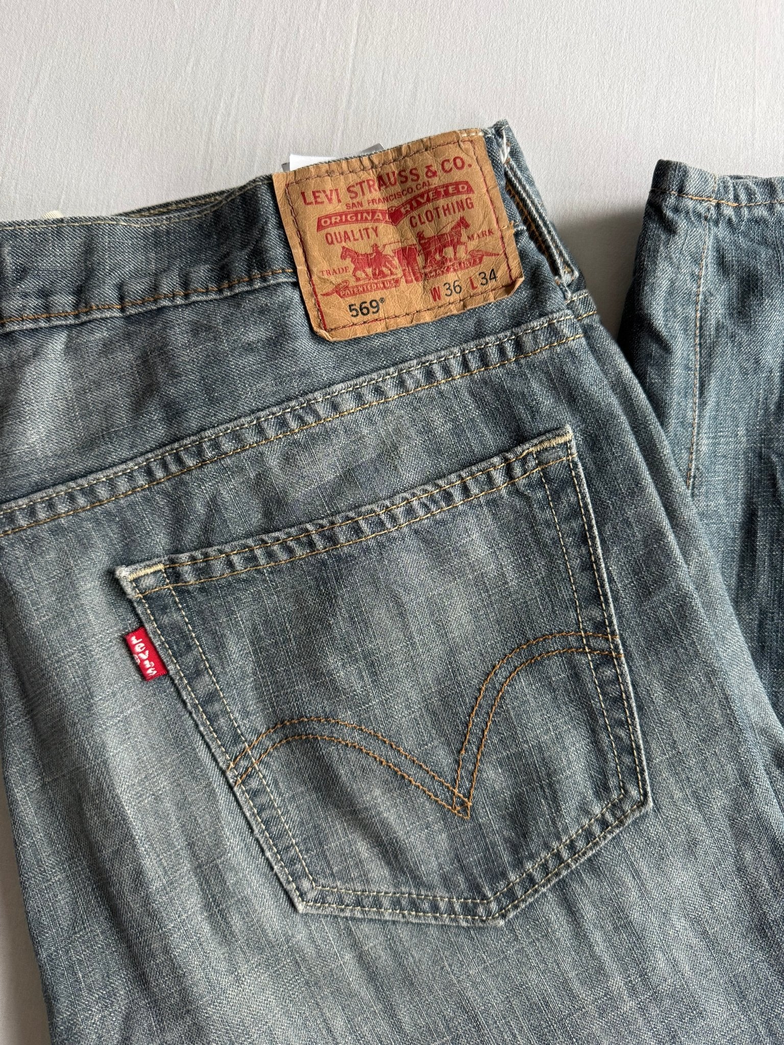 👖 Jeans Y2K Levi’s 569 Loose Fit – W36 / L34 - anbracaminte