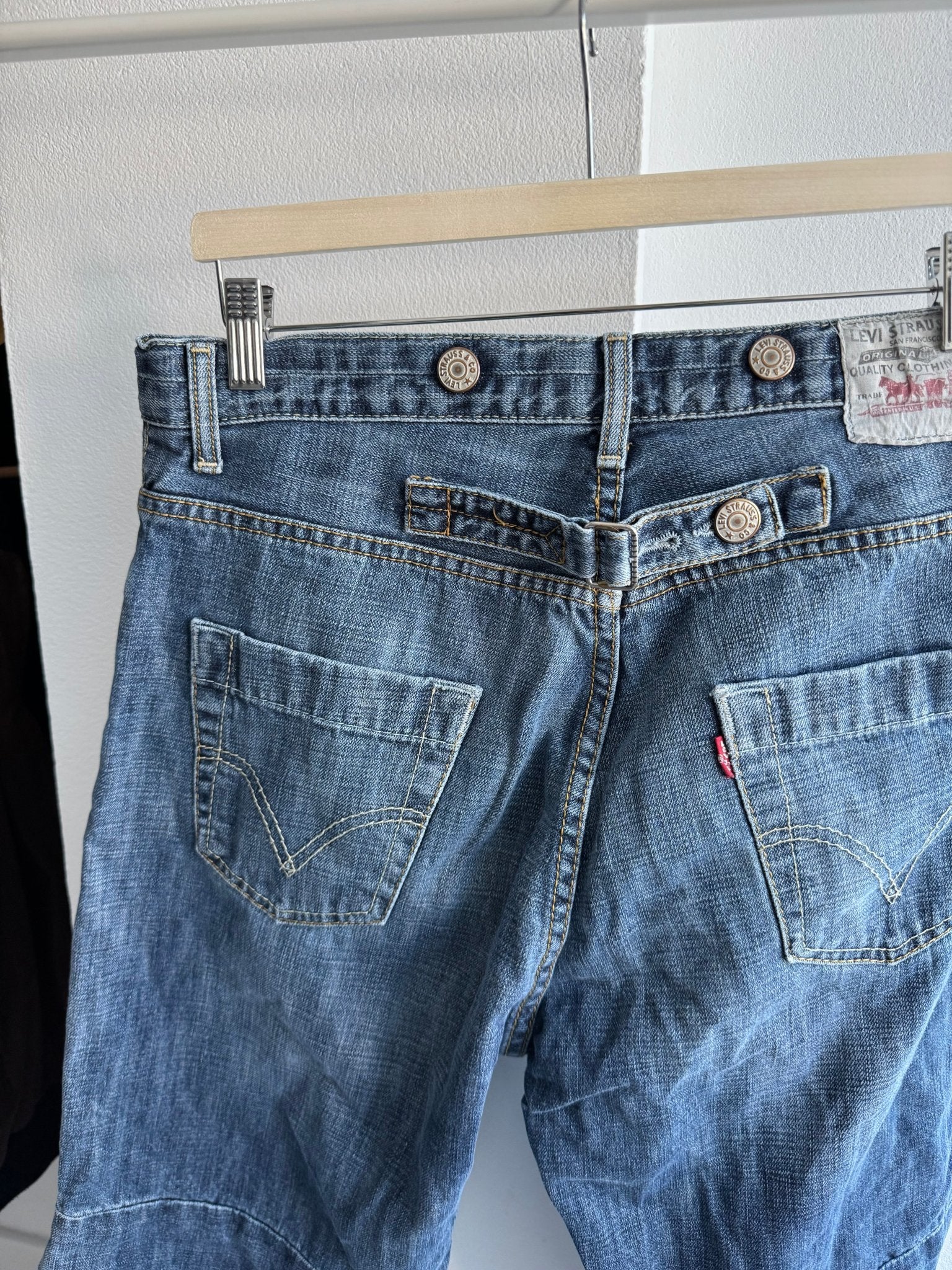 👖 Jorts Y2K Levi’s 3/4 cu Buckle Back – S - anbracaminte