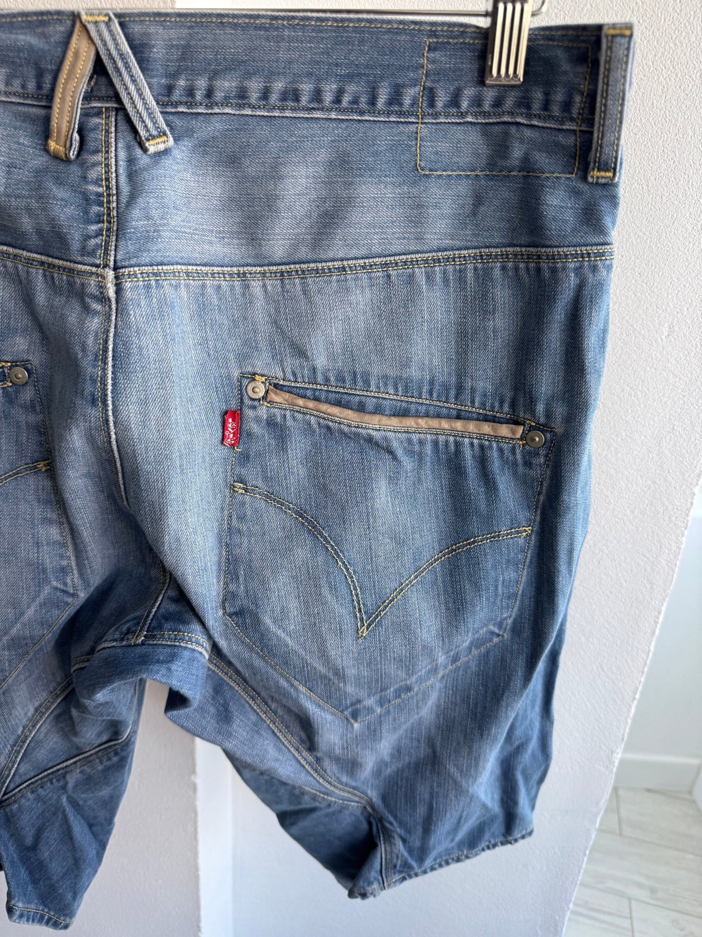 👖 Jorts Y2K Levi’s Engineered – M - anbracaminte