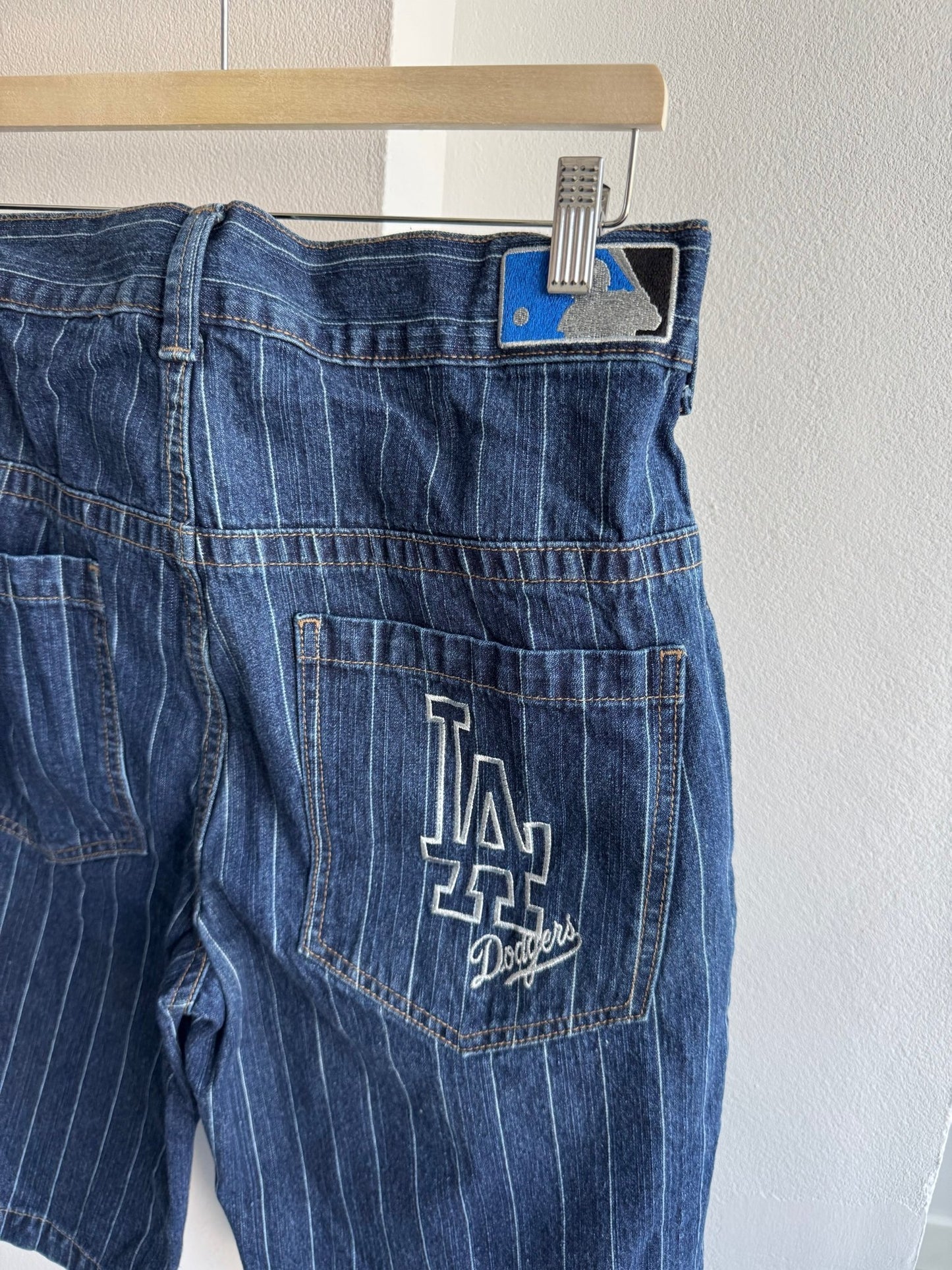 ⚾ Jorts Y2K Los Angeles Dodgers Brodați – Baggy Fit – M - anbracaminte