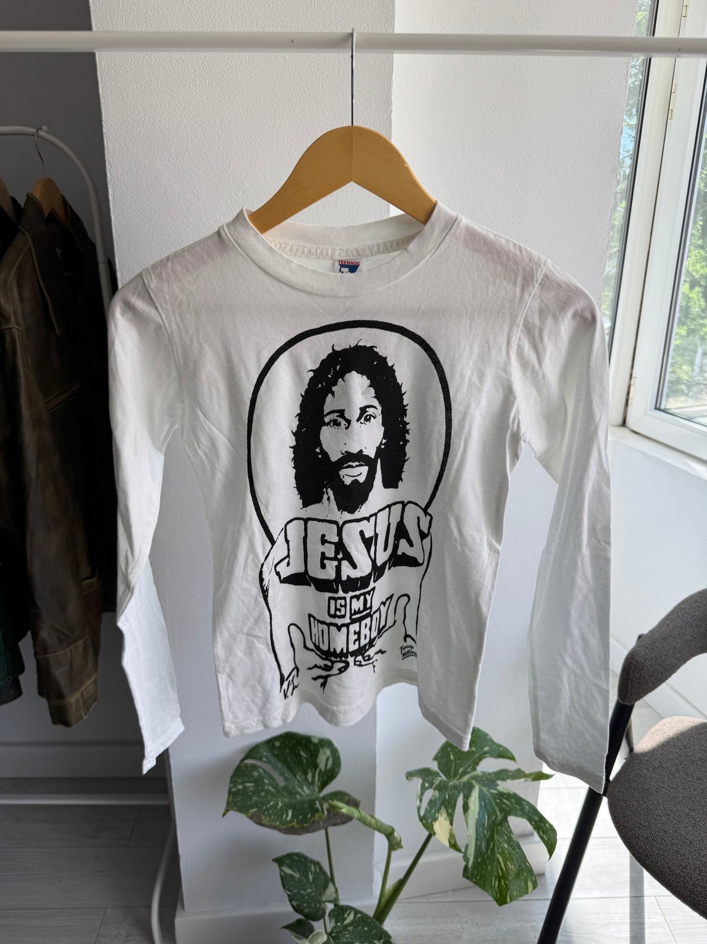 ✨ Longsleeve Y2K Teenage Millionaire Graphic Tee – S Damă – Deadstock (New With Tags) – Made in USA - anbracaminte
