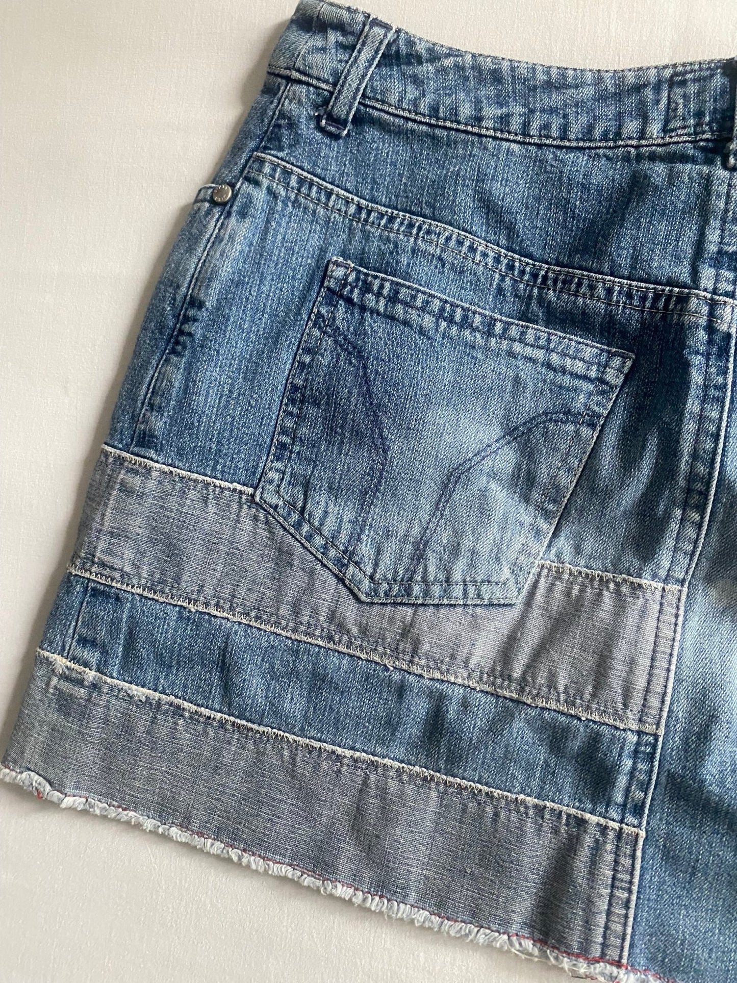 Miss Sixty Y2K – Fustă Mini din Denim Albastru - anbracaminte