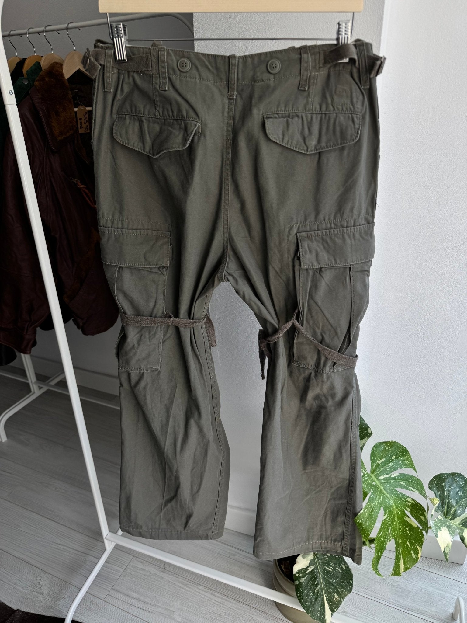 🪂 Pantaloni Cargo Baggy Y2K Bondage Style – Approx. W32 – Ajustabili - anbracaminte