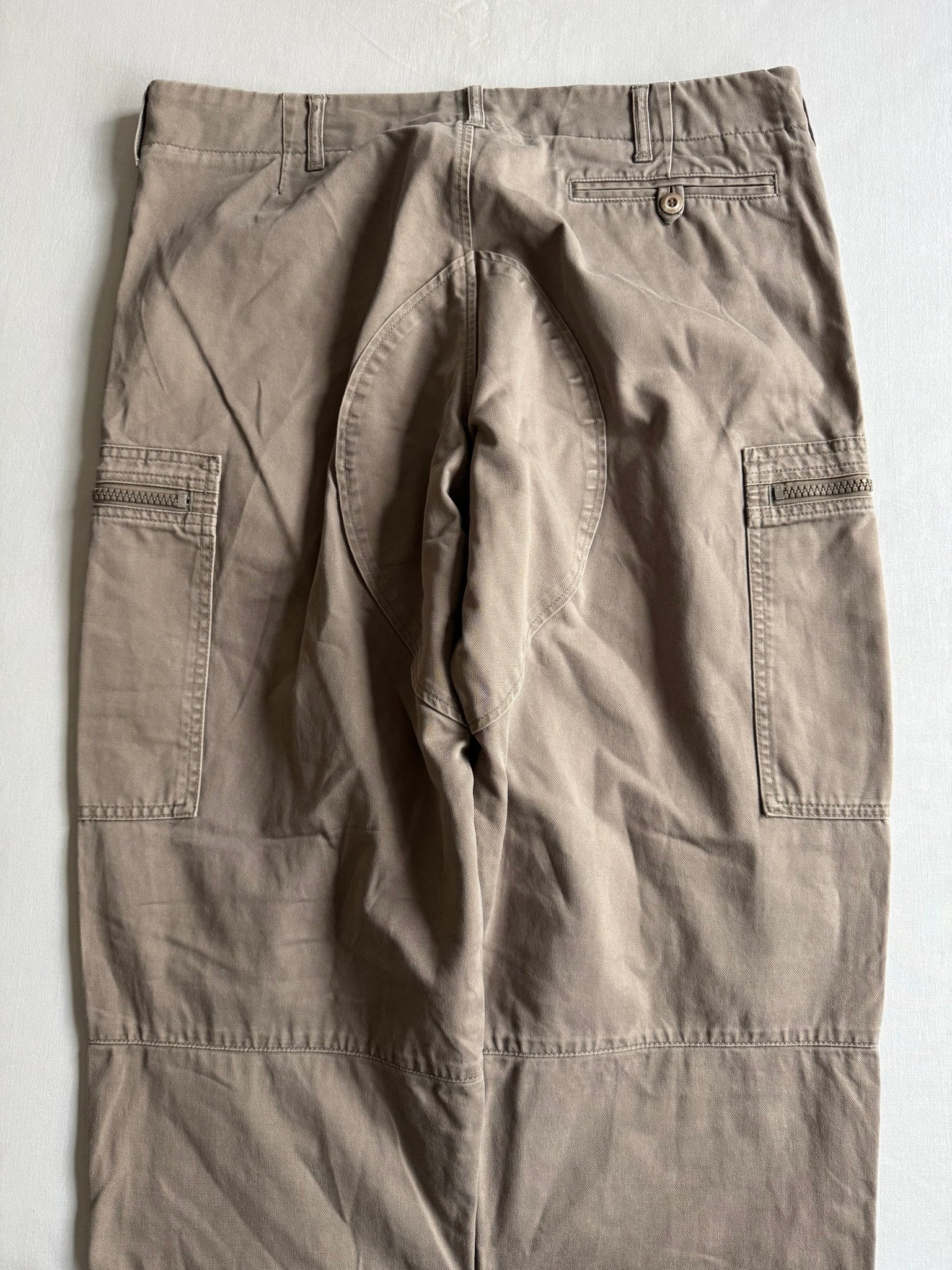 🪖 Pantaloni cargo Guess Y2K crem pentru bărbați – mărimea US 33 - anbracaminte