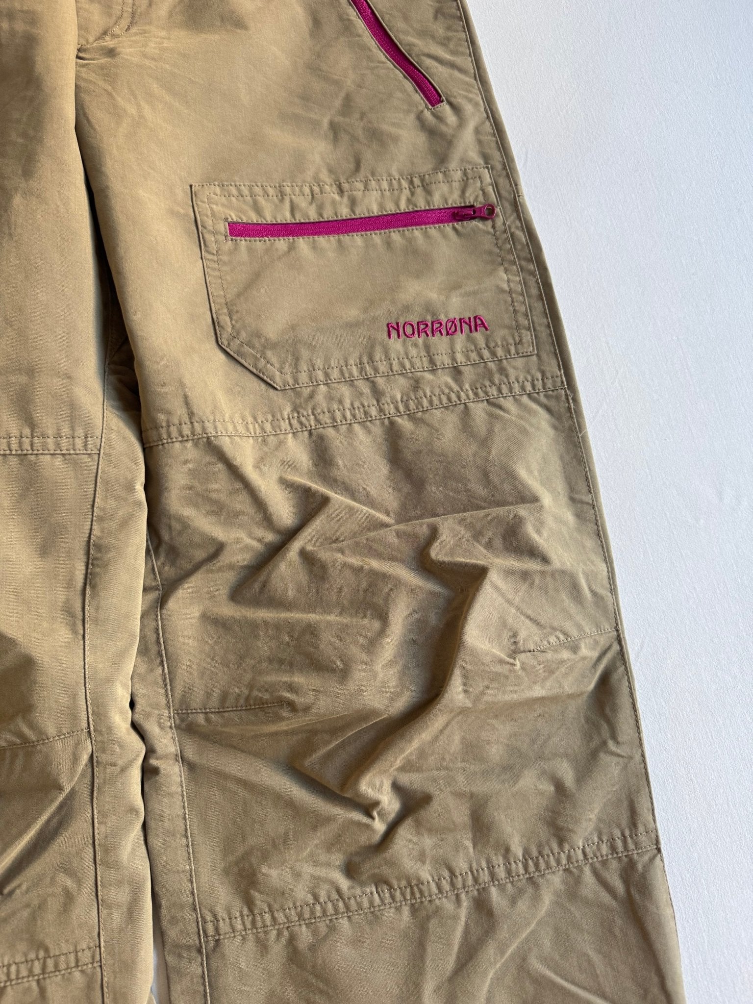 🥾 Pantaloni Damă Norrøna Svalbard din Bumbac – M - anbracaminte