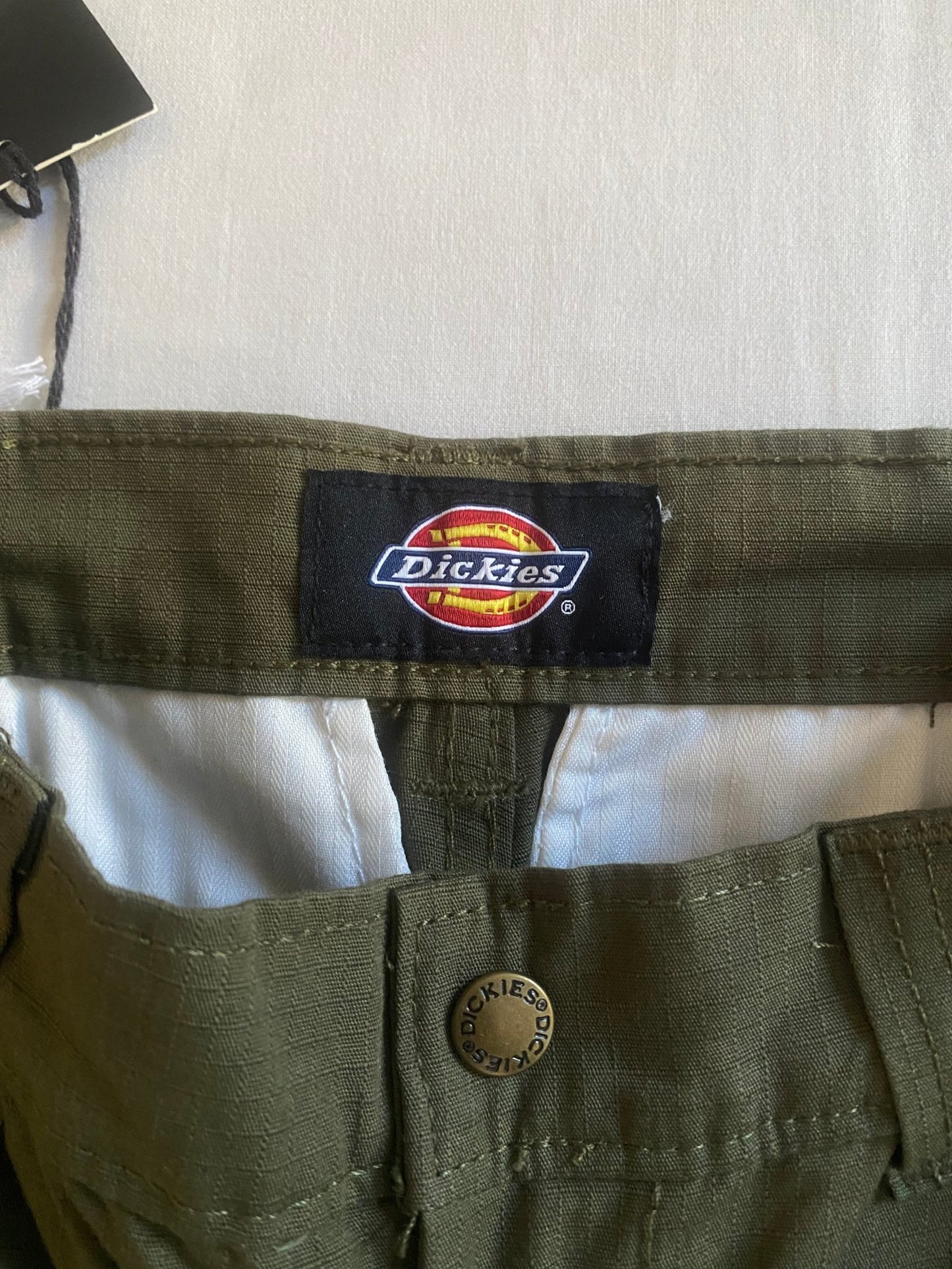 🪖 Pantaloni Dickies Cargo – Dark Olive – New with Tags – W26 - anbracaminte