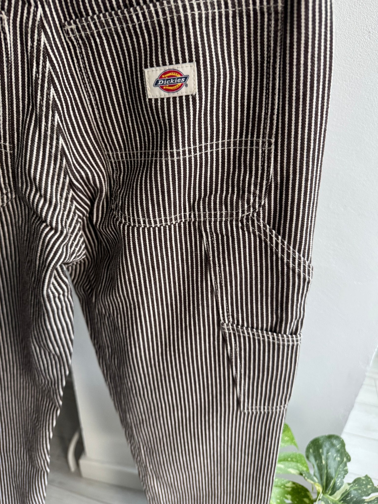 🛹 Pantaloni Dickies Women’s Striped Carpenter – W28 x L30 - anbracaminte