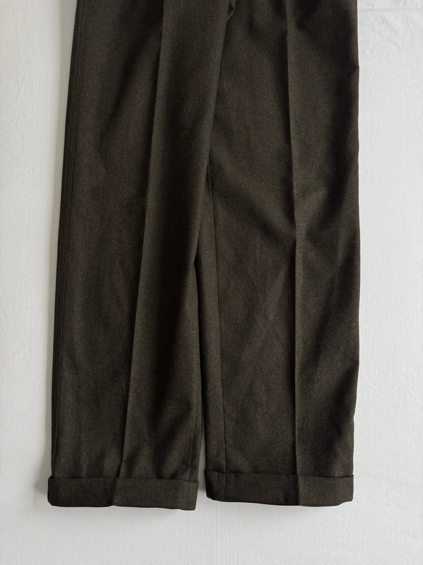 🎩 Pantaloni Hugo Boss din Lână Virgină – Mărime aprox. EU 50 - anbracaminte
