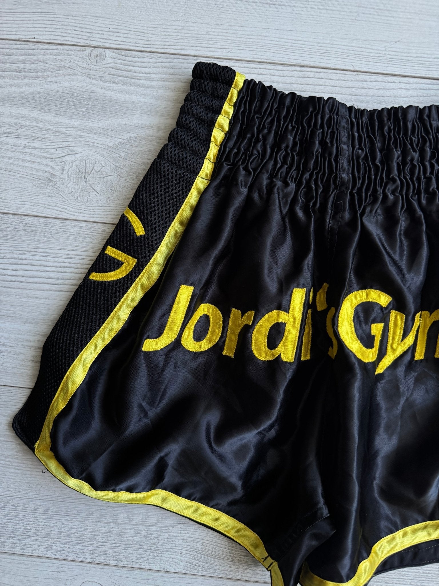 🥊 Pantaloni Scurți Muay Thai – M Bărbați - anbracaminte
