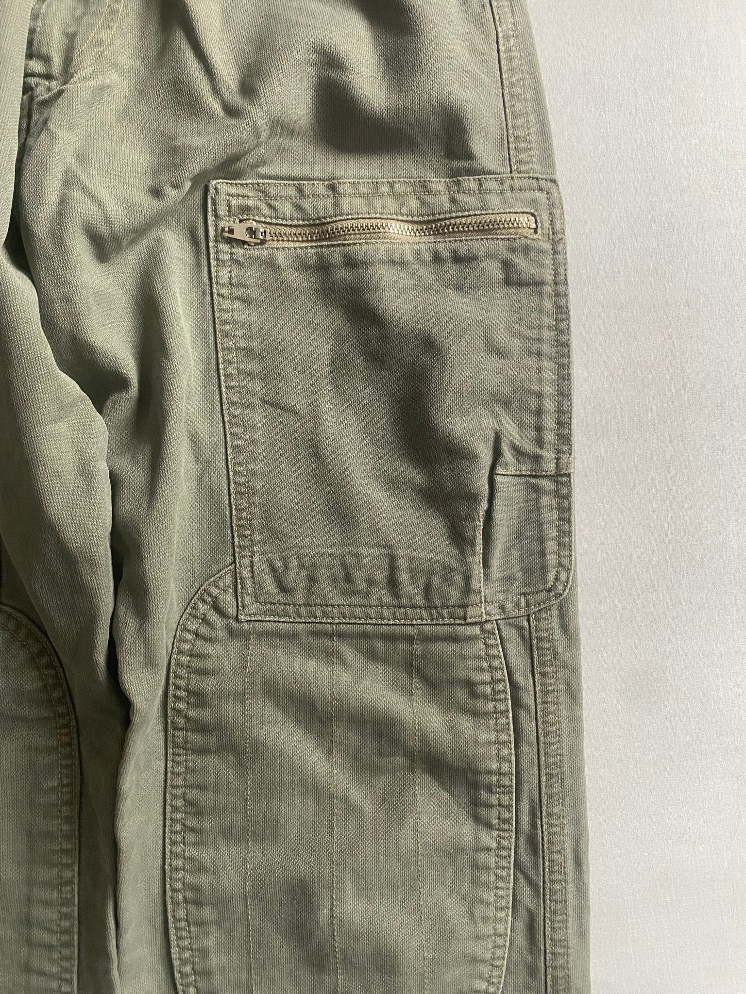 Pantaloni stil military Y2K Energie, mărimea US 26, fabricați în Italia 🫡🇮🇹 - anbracaminte