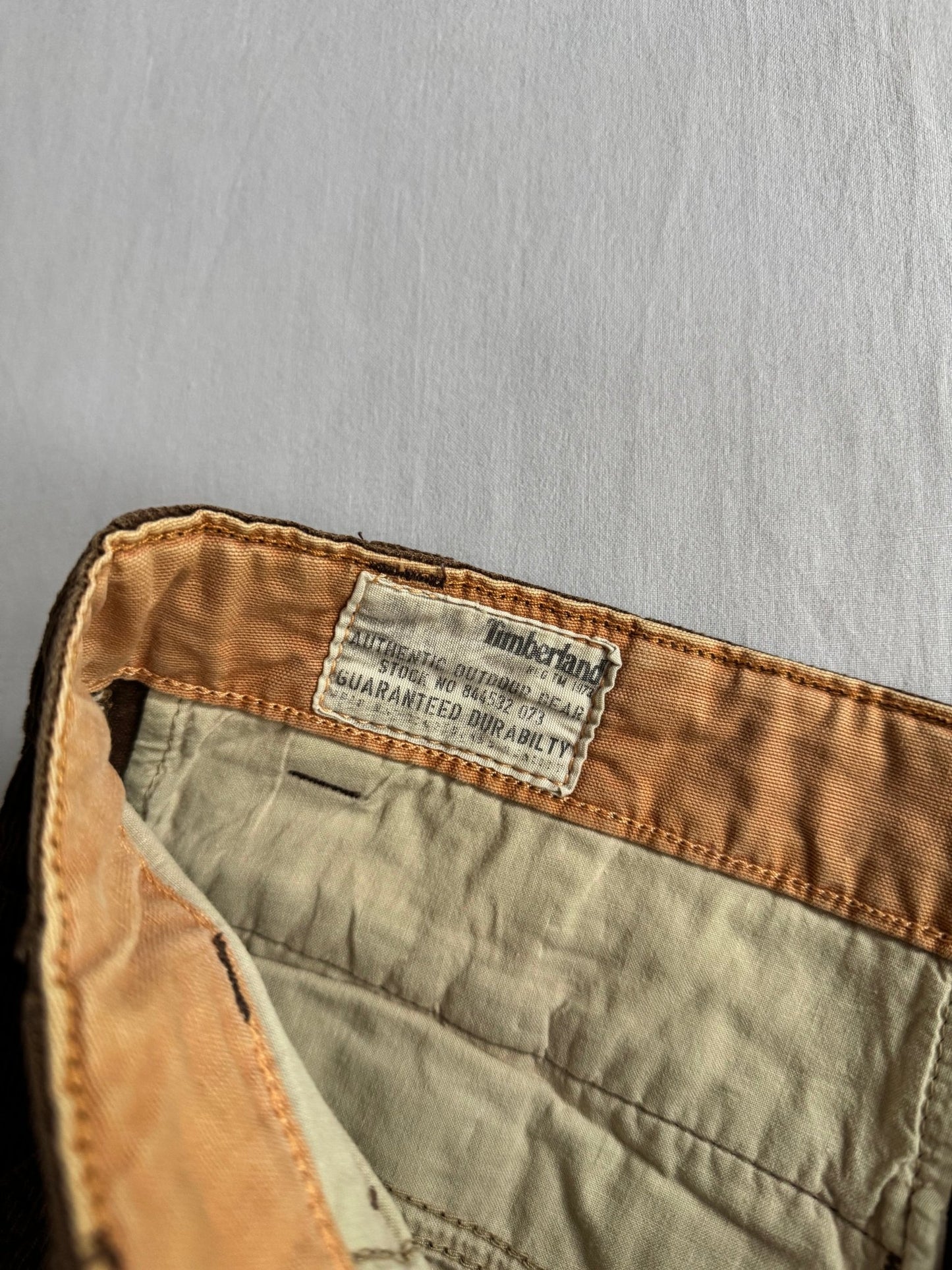 🪵 Pantaloni Timberland din catifea reiată maro închis – Baggy Fit (mărimea US 33) - anbracaminte