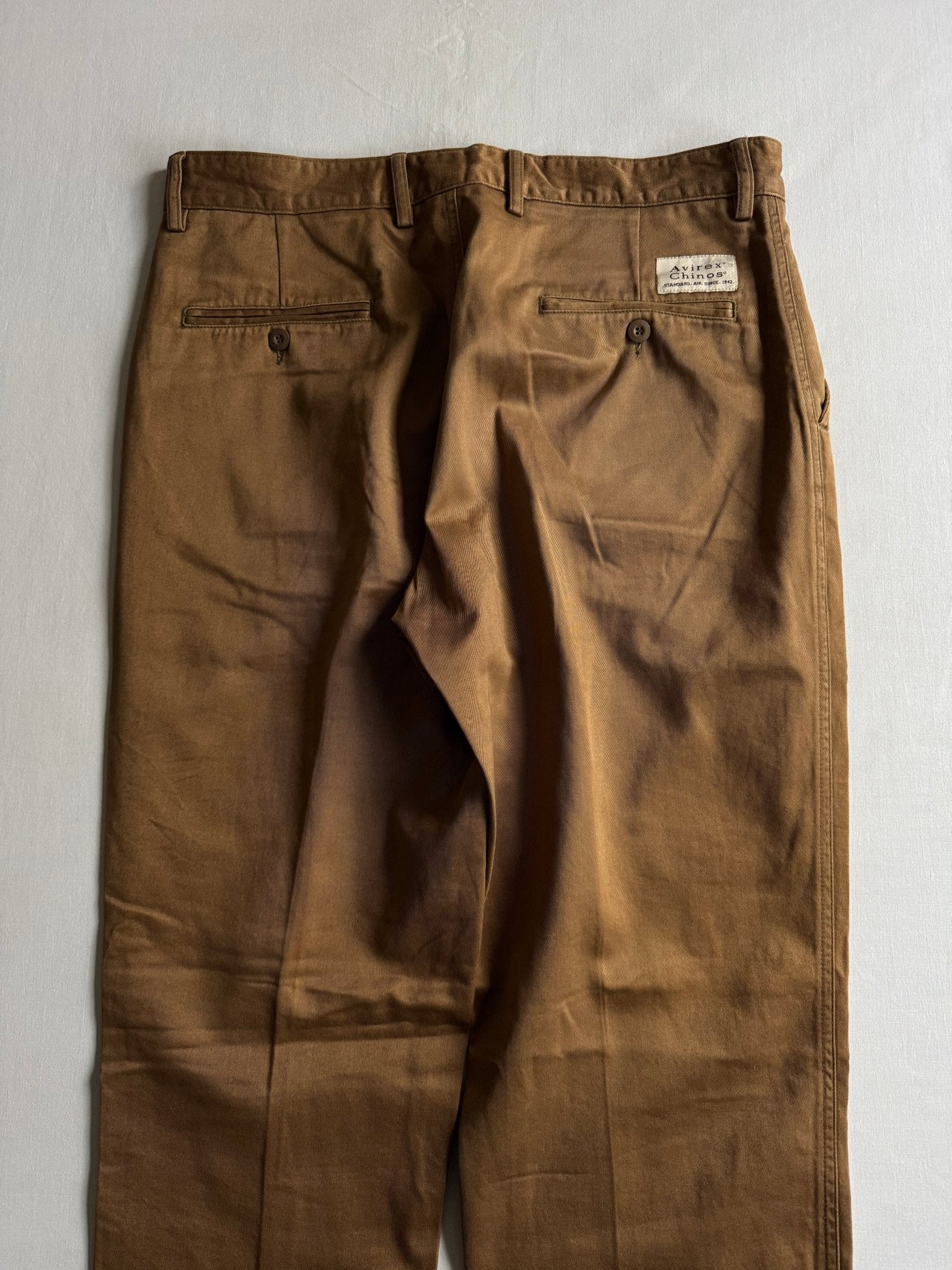🪖 Pantaloni Vintage Avirex Chinos Maro – Mărimea W34 x L34 - anbracaminte