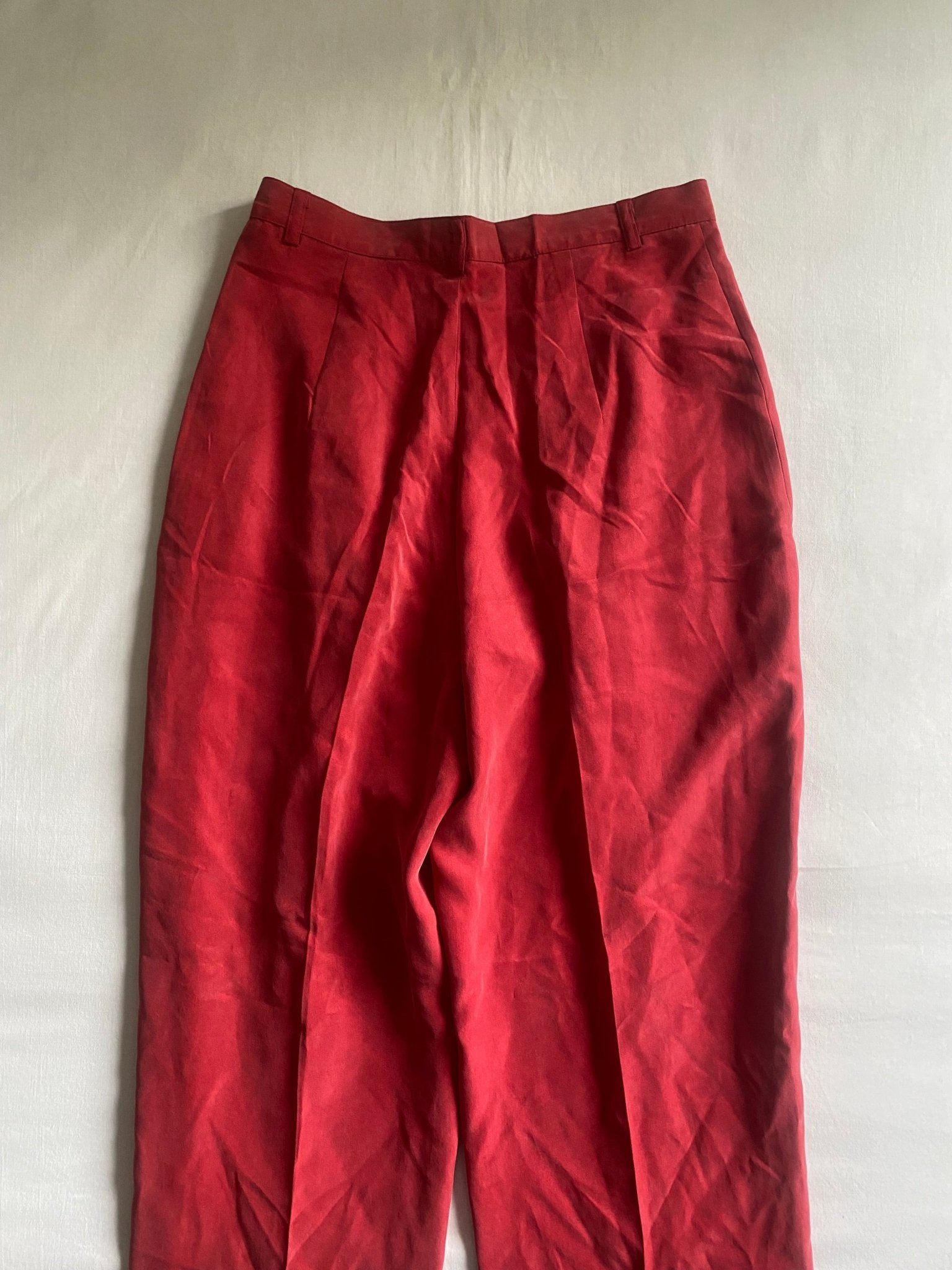 Pantaloni Vintage Roșii din 100% Mătase 🍒 | Made in Italy 🇮🇹 | Noi cu Etichetă 🏷️ | Mărimea IT 44 / EU 40 - anbracaminte