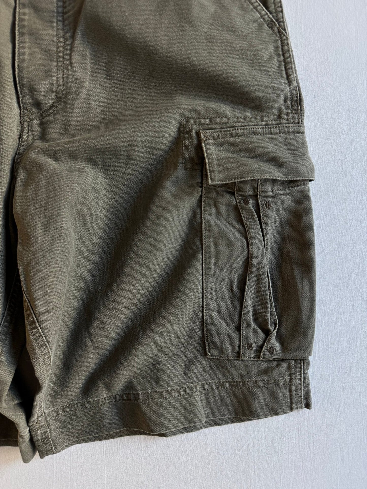 🪖 Pantaloni Vintage Wrangler Cargo – US 32 - anbracaminte