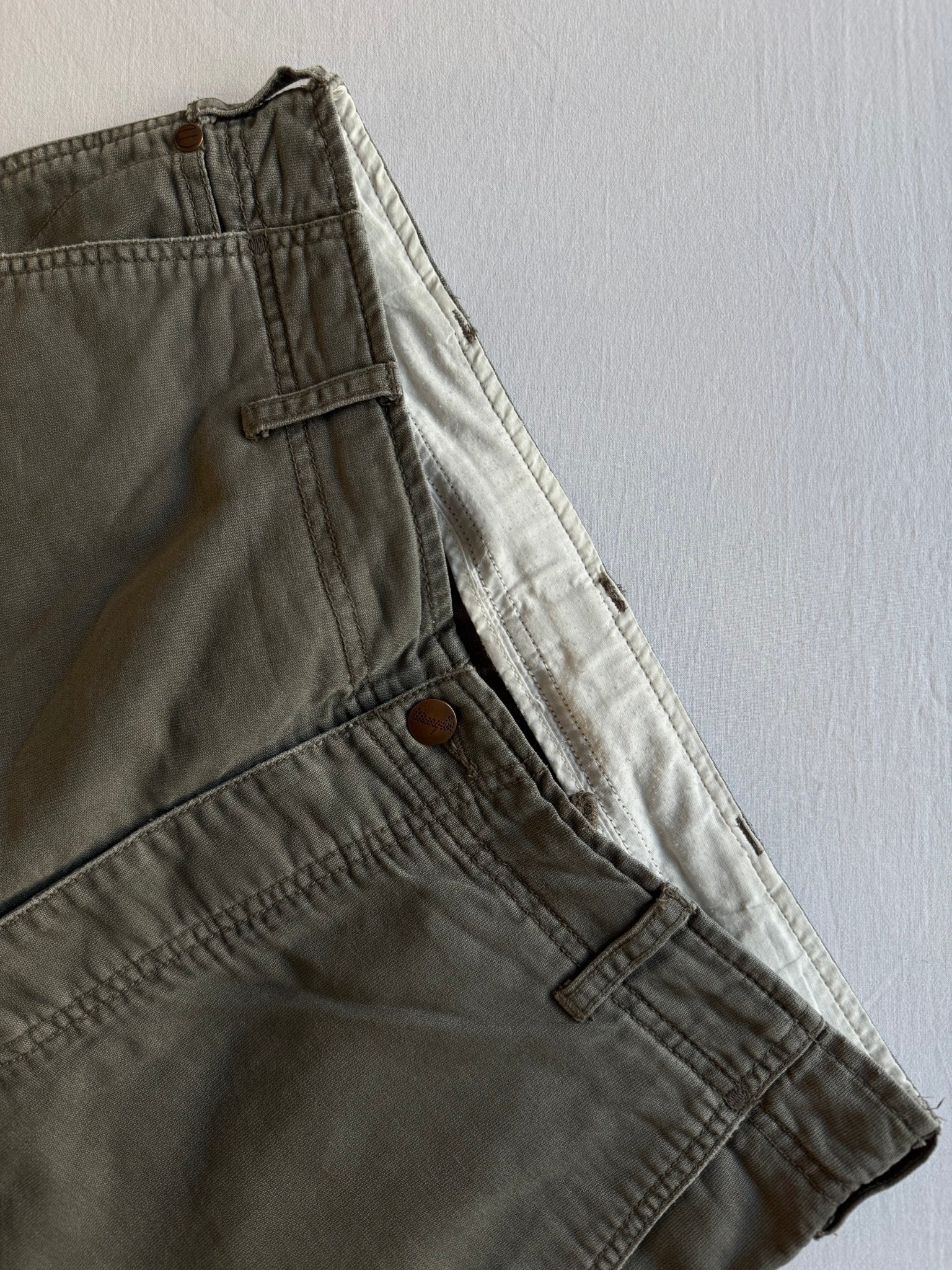 🪖 Pantaloni Vintage Wrangler Cargo – US 32 - anbracaminte