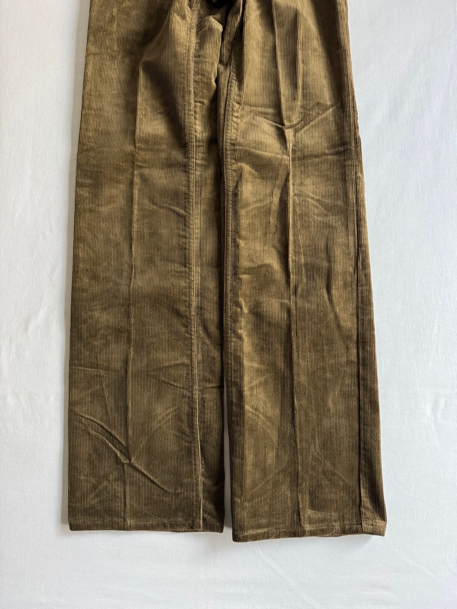 🤠 Pantaloni Wrangler Deadstock din Catifea (Corduroy) – Vintage 70’s – Olive Brown - anbracaminte