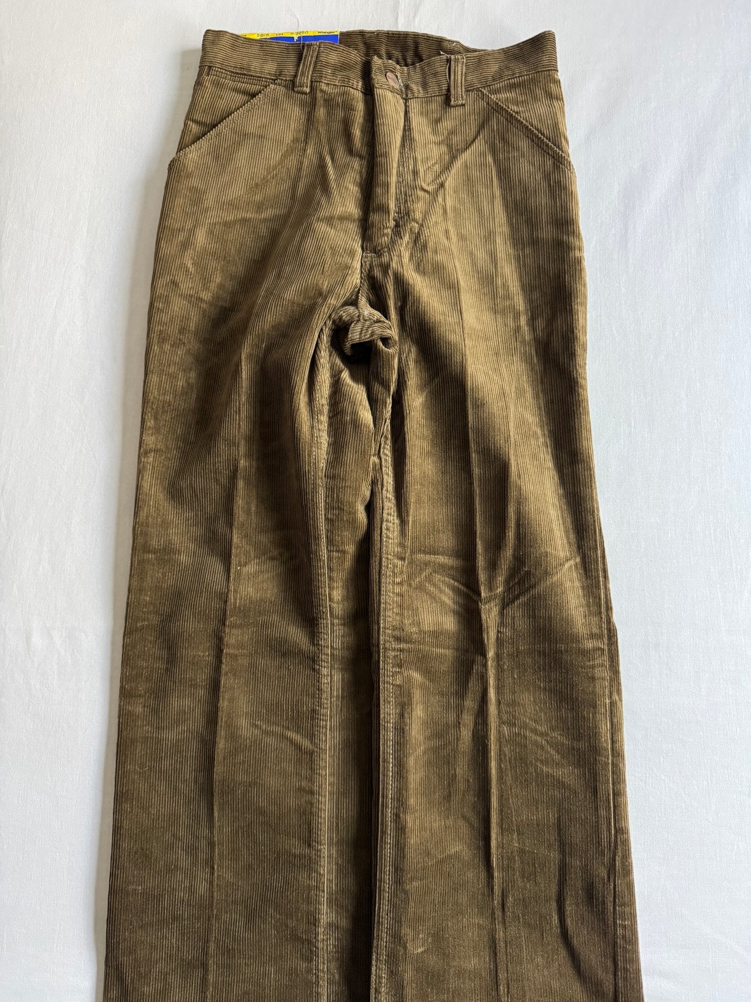 🤠 Pantaloni Wrangler Deadstock din Catifea (Corduroy) – Vintage 70’s – Olive Brown - anbracaminte