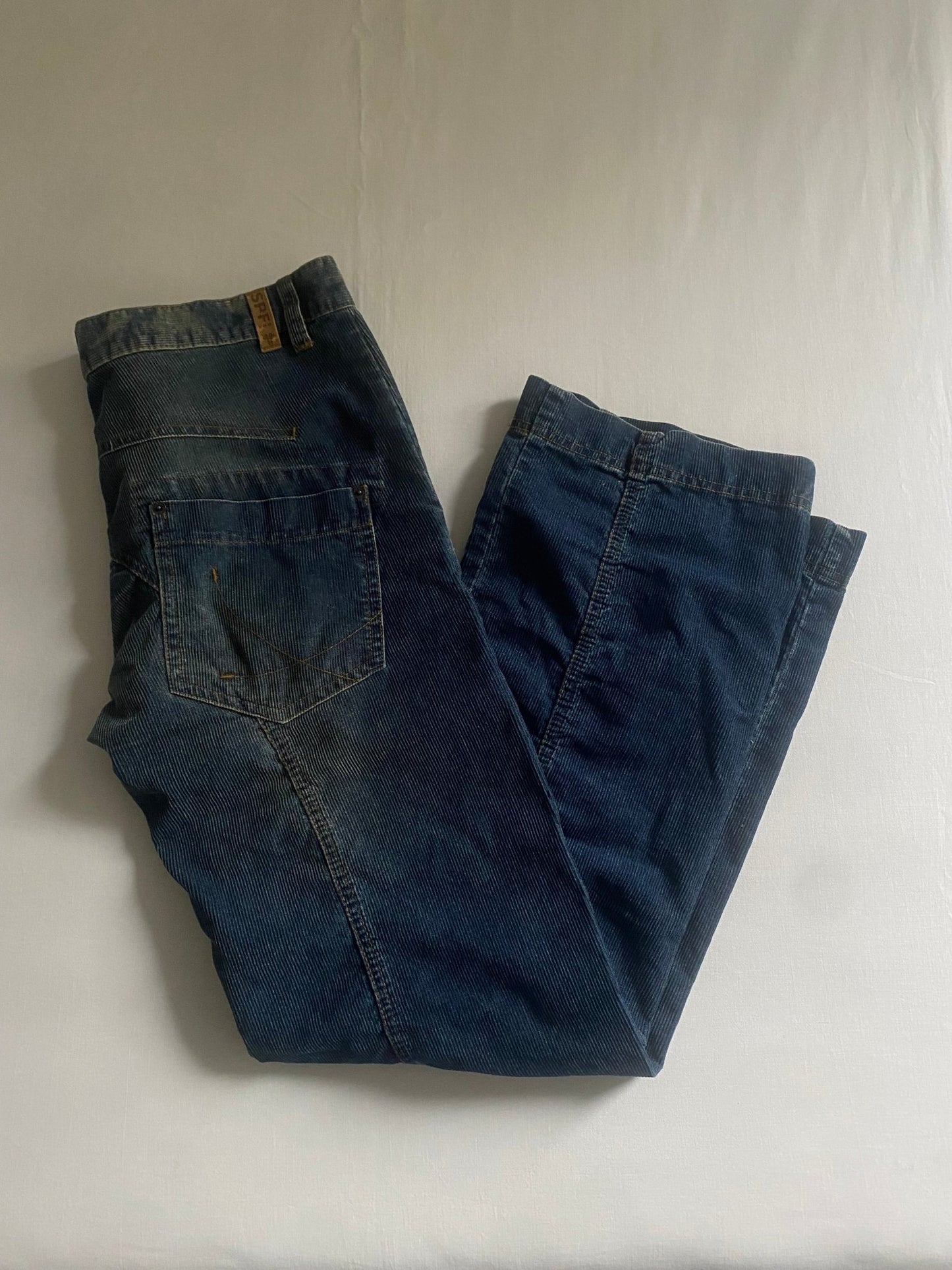 Pantaloni Y2K Corduroy – Dirty Denim Effect – Baggy Fit – US 31 / EU 40 - anbracaminte