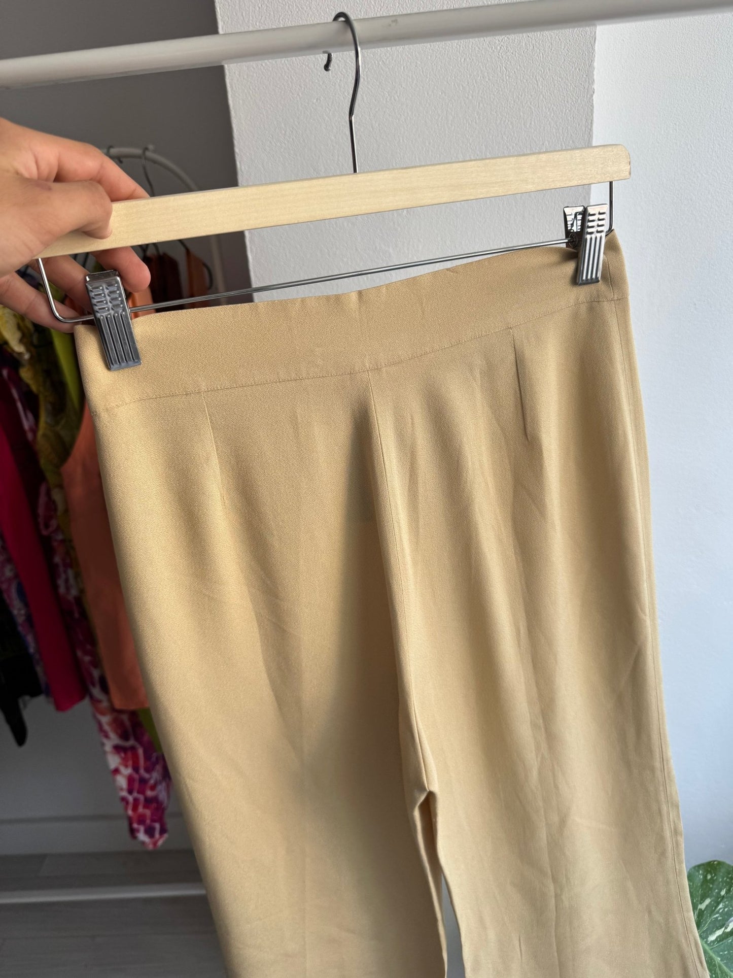 🍨 Pantaloni Y2K Crem Flared – IT 42 Damă (S/M) – Made in Italy - anbracaminte