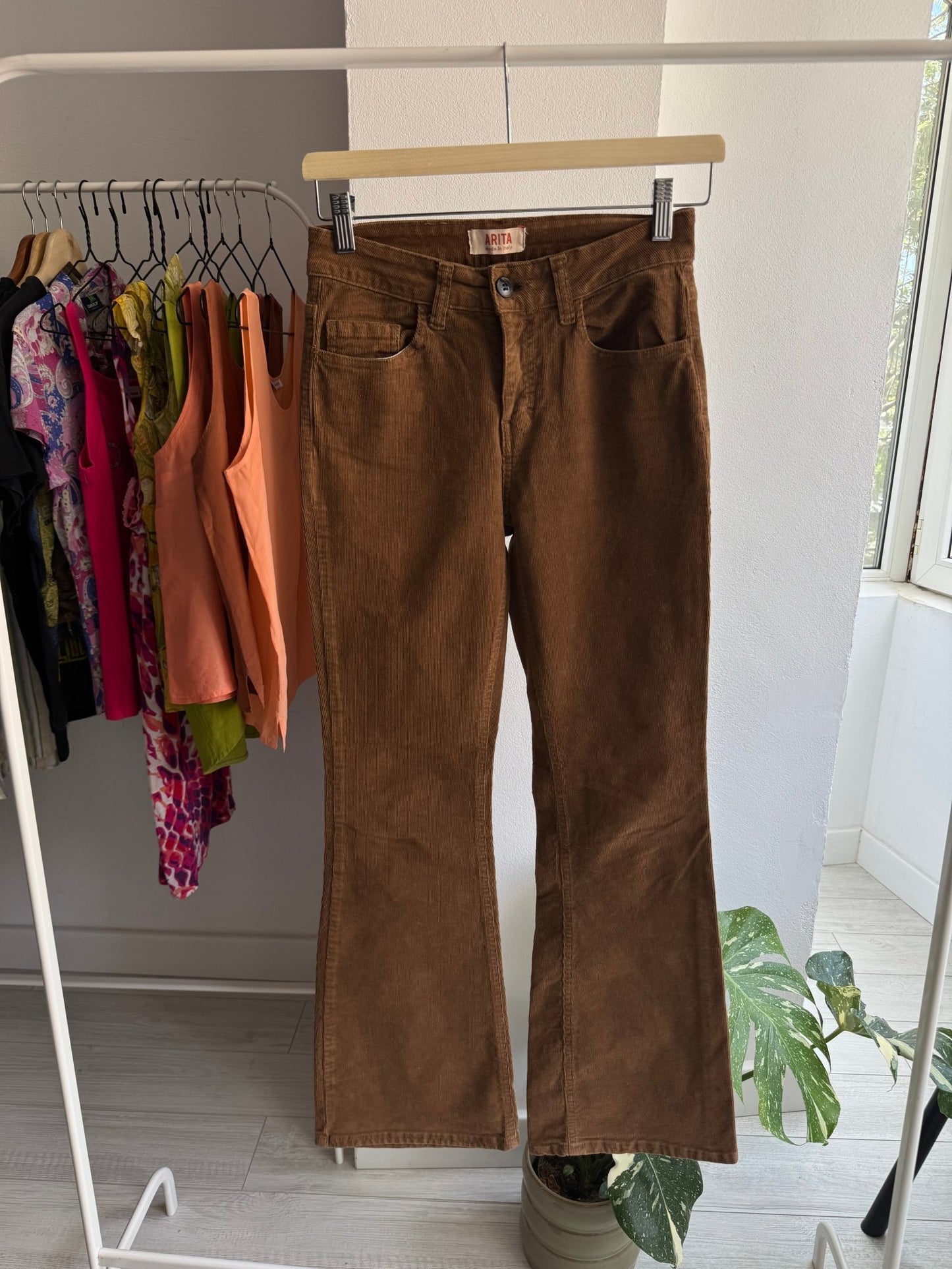 🤠 Pantaloni Y2K Maro Flared din Catifea Reiată – XS Damă – Made in Italy - anbracaminte