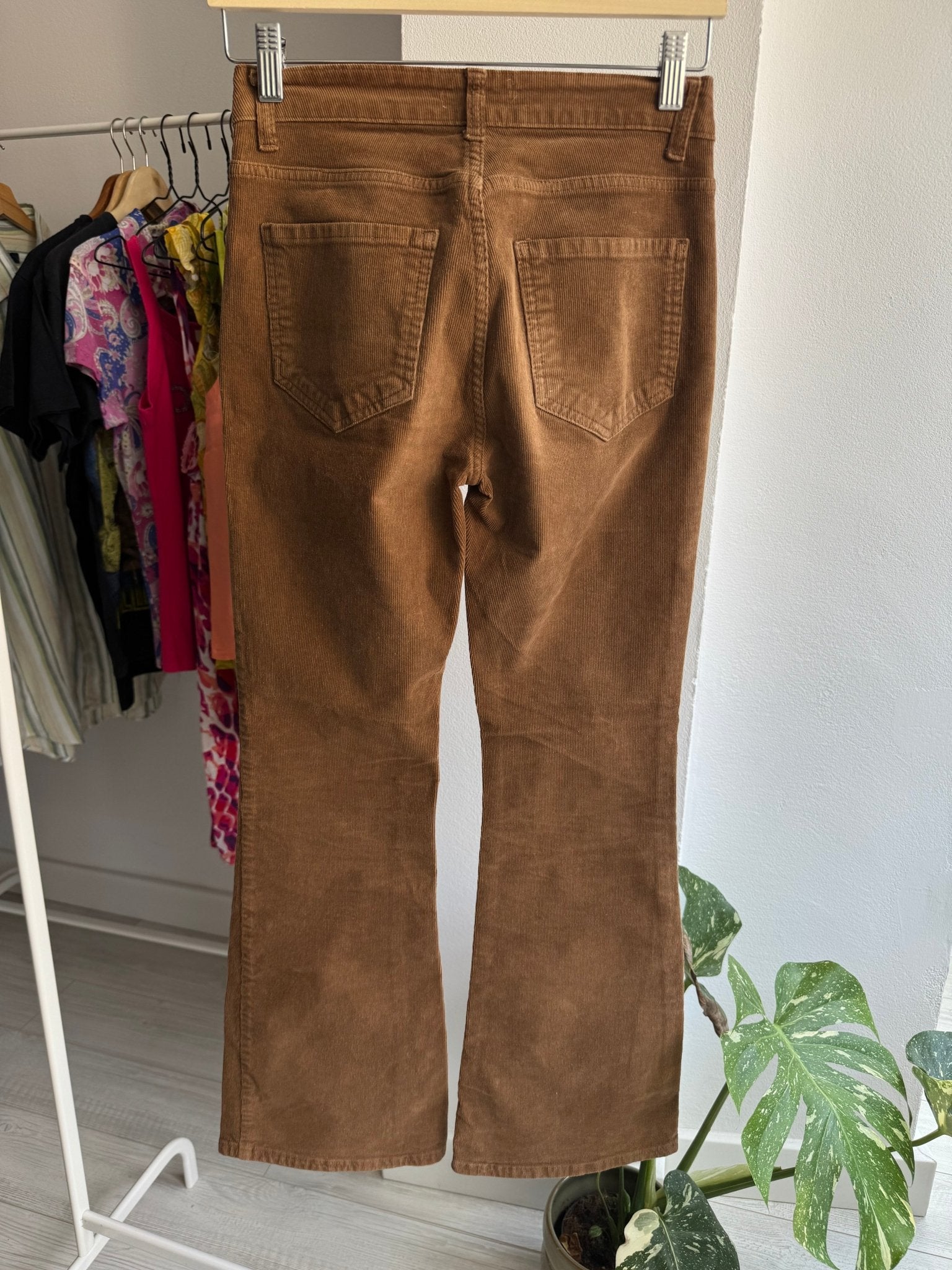 🤠 Pantaloni Y2K Maro Flared din Catifea Reiată – XS Damă – Made in Italy - anbracaminte