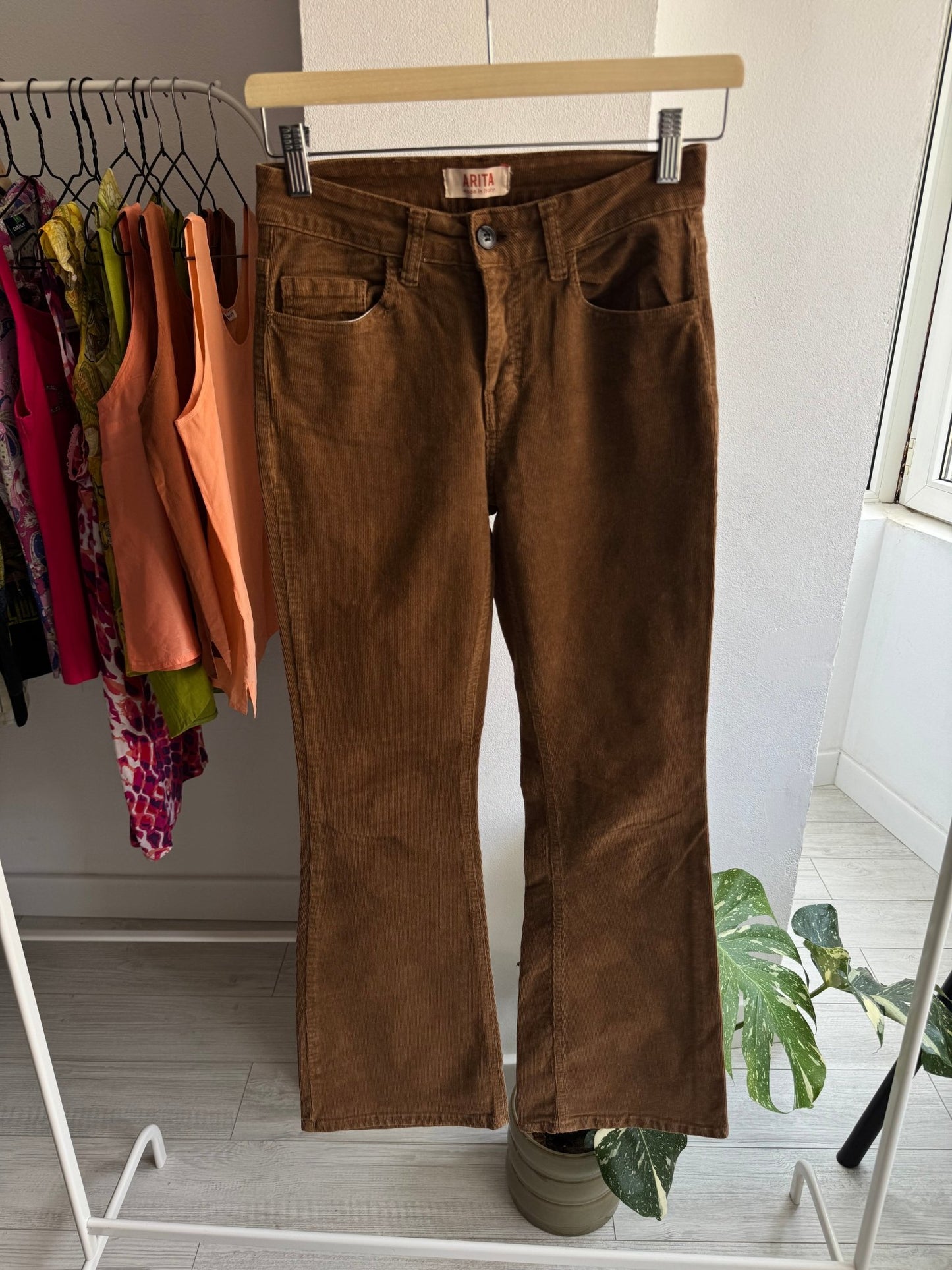 🤠 Pantaloni Y2K Maro Flared din Catifea Reiată – XS Damă – Made in Italy - anbracaminte