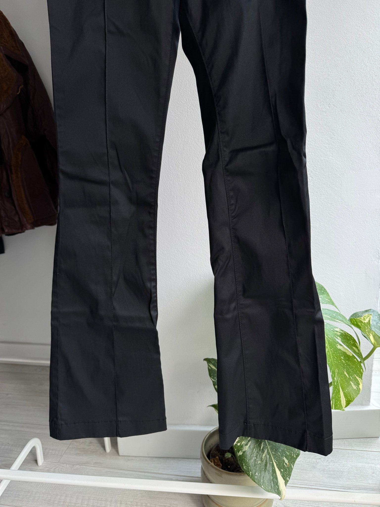 🇮🇹 Pantaloni Y2K Miss Sixty Black Flared – Mărime 29 - anbracaminte