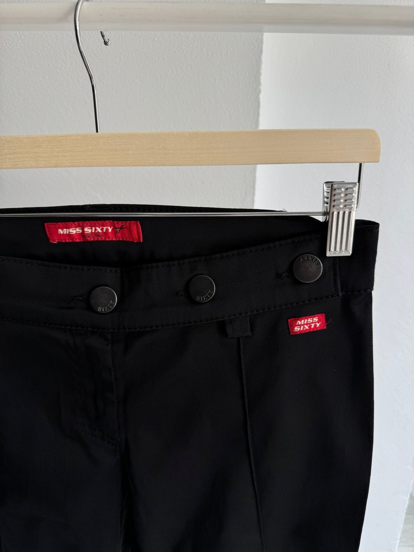🇮🇹 Pantaloni Y2K Miss Sixty Black Flared – Mărime 29 - anbracaminte