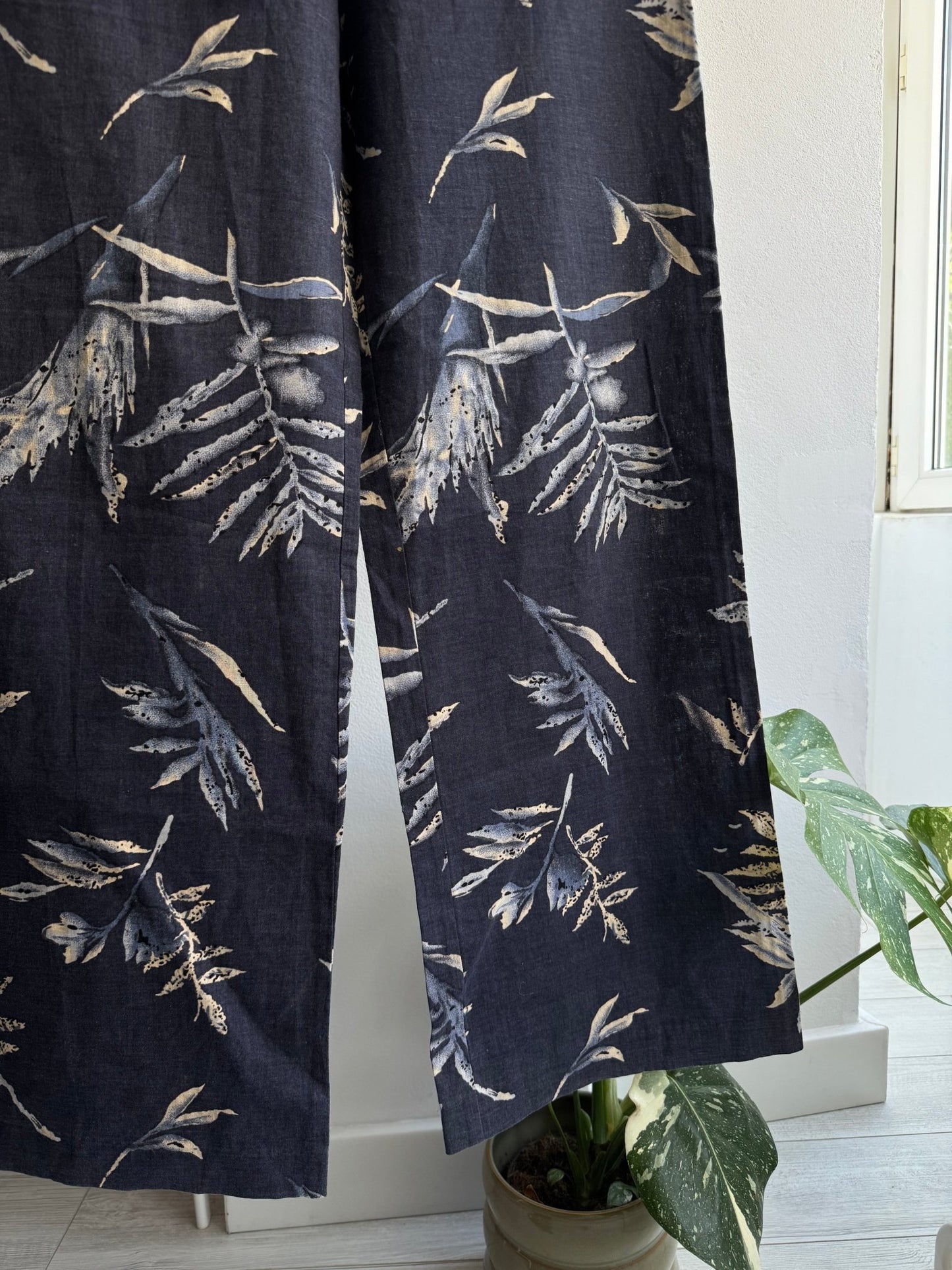 ☀️ Pantaloni Y2K Navy Print din In și Bumbac – Relaxed Fit – EU 36 Damă (S) - anbracaminte