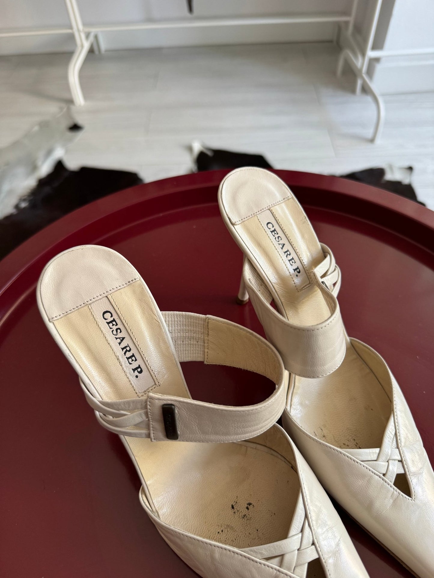 🤍 Pantofi Y2K Cesare Paciotti White Leather Mules – EU 38 – Made in Italy - anbracaminte