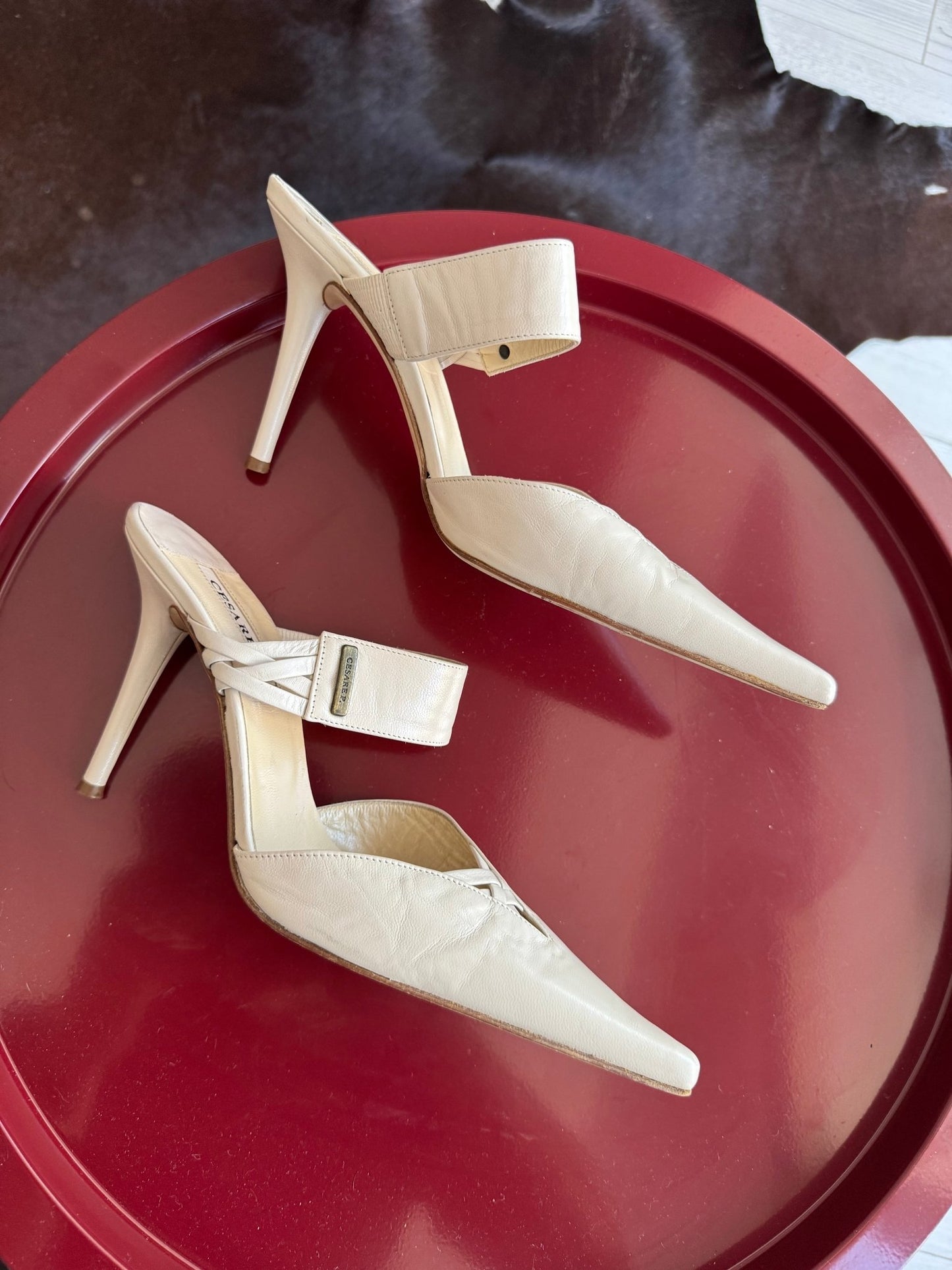 🤍 Pantofi Y2K Cesare Paciotti White Leather Mules – EU 38 – Made in Italy - anbracaminte