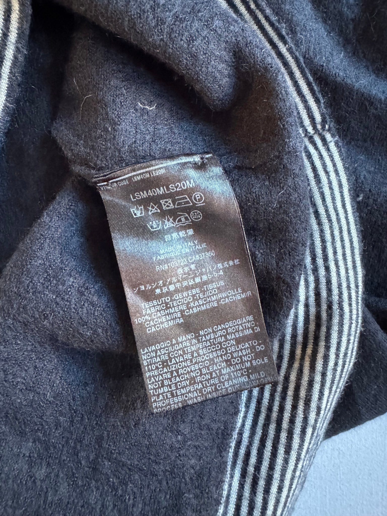 ⚓️ Pulover Giorgio Armani Bleumarin / Cashmere cu Manșete în Dungi (Mărime S Bărbați) - anbracaminte