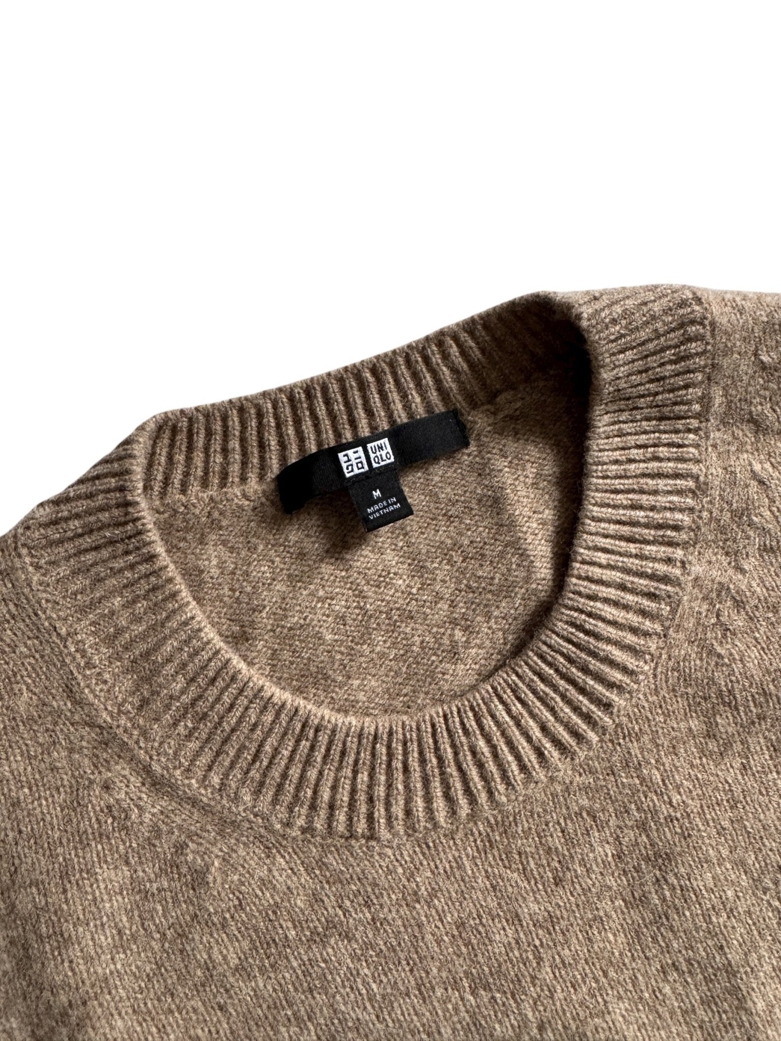 🧶 Pulover Uniqlo – Oatmeal Brown – 100% Lână – Men’s M - anbracaminte