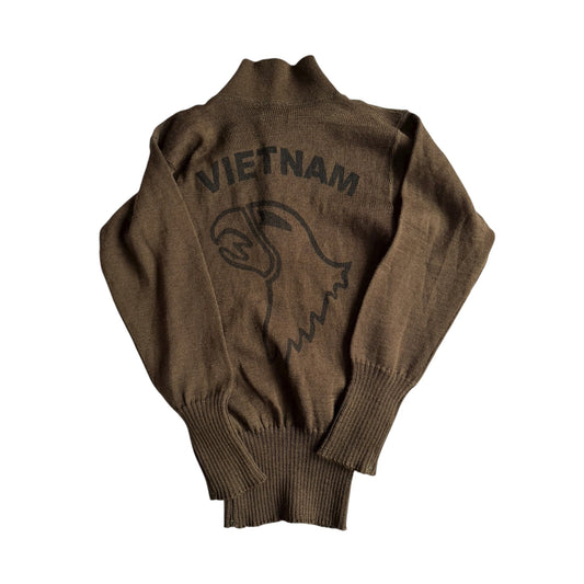 🧶 Pulover US Army Henley / 5 Nasturi cu Print Vietnam (Mărime S) - anbracaminte