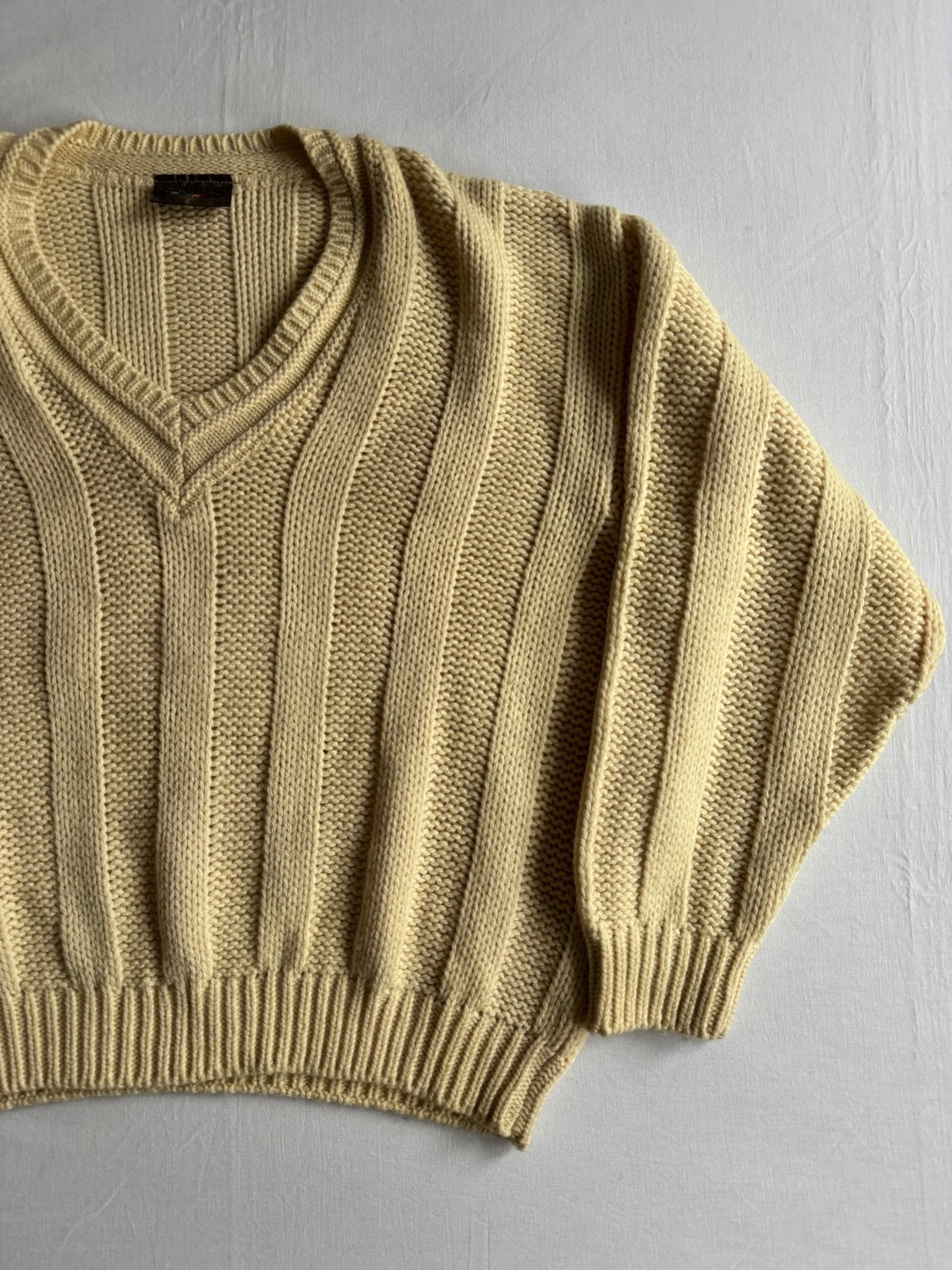 🧶 Pulover Vintage Bărbați Alb Natural cu Decolteu în V din Blend Lână – 48 (M) - anbracaminte