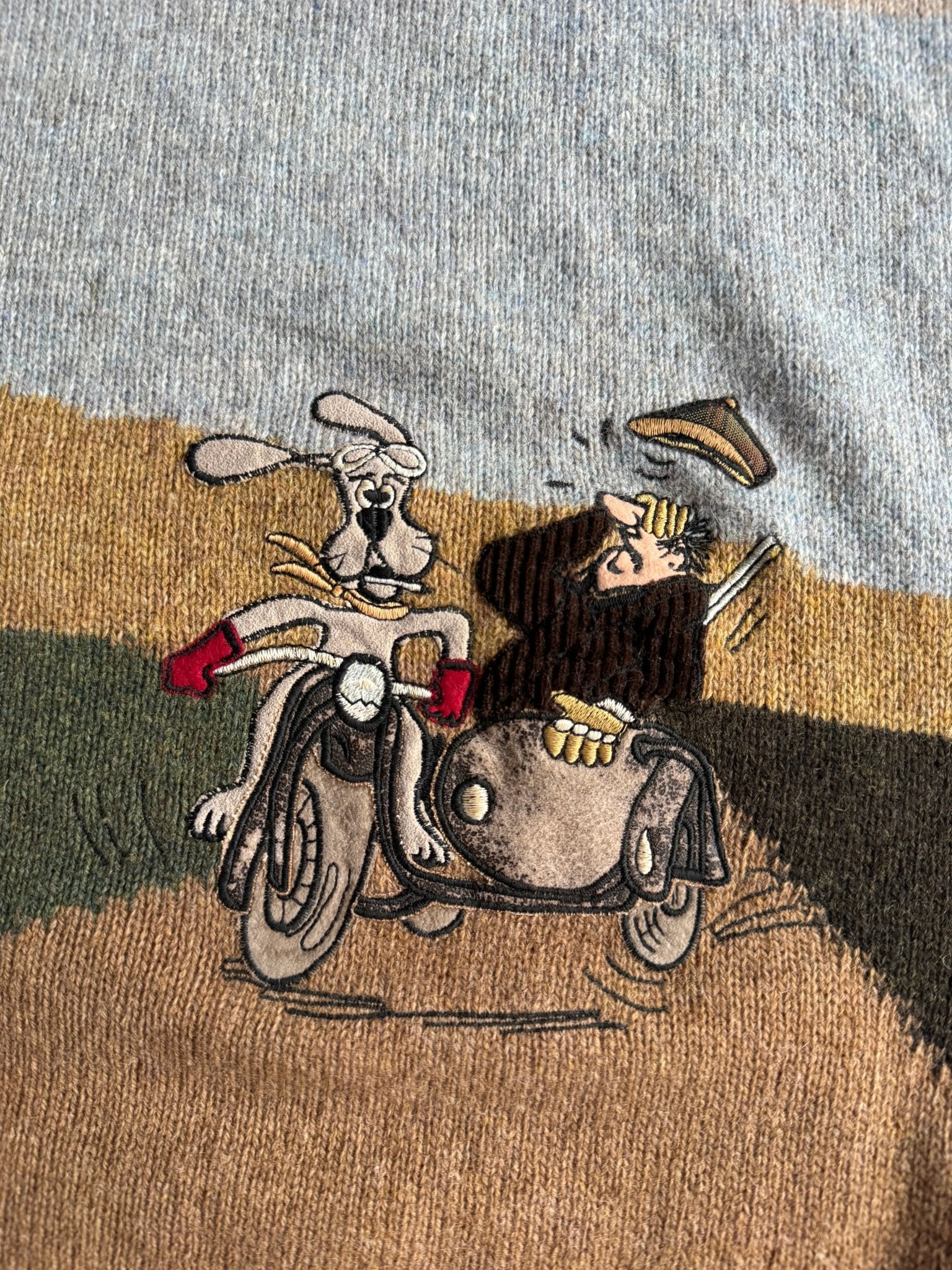 🐶 Pulover Vintage Bărbați din Lână și Angora cu Broderie Comics – M (48) - anbracaminte