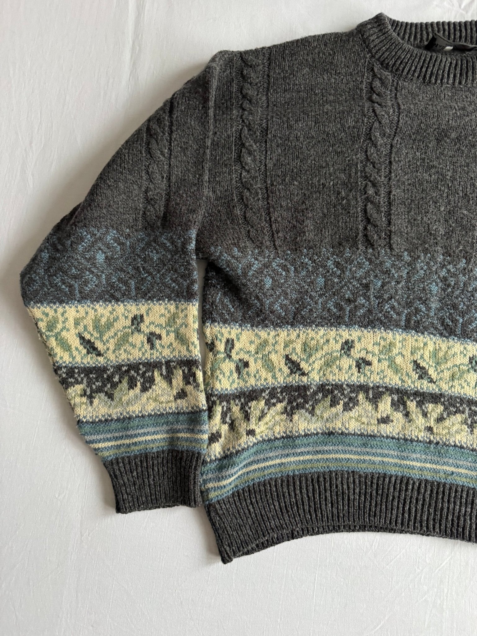 🧶 Pulover Vintage Bărbați Gri Închis Cable Knit cu Model Etnic – 52 (XL) - anbracaminte