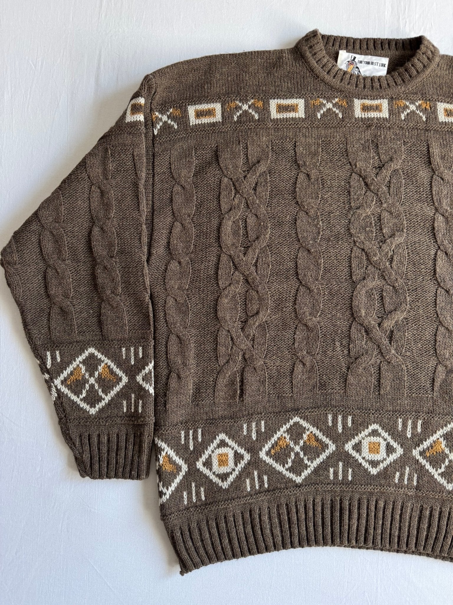 🧶 Pulover Vintage Bărbați Maro Cable Knit cu Model Etnic – XL - anbracaminte