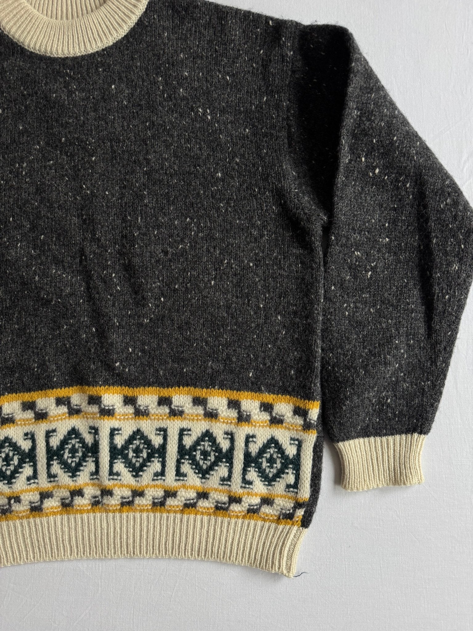 🧶 Pulover Vintage Bărbați Sisley Gri din Lână Virgină cu Model Etnic – M - anbracaminte