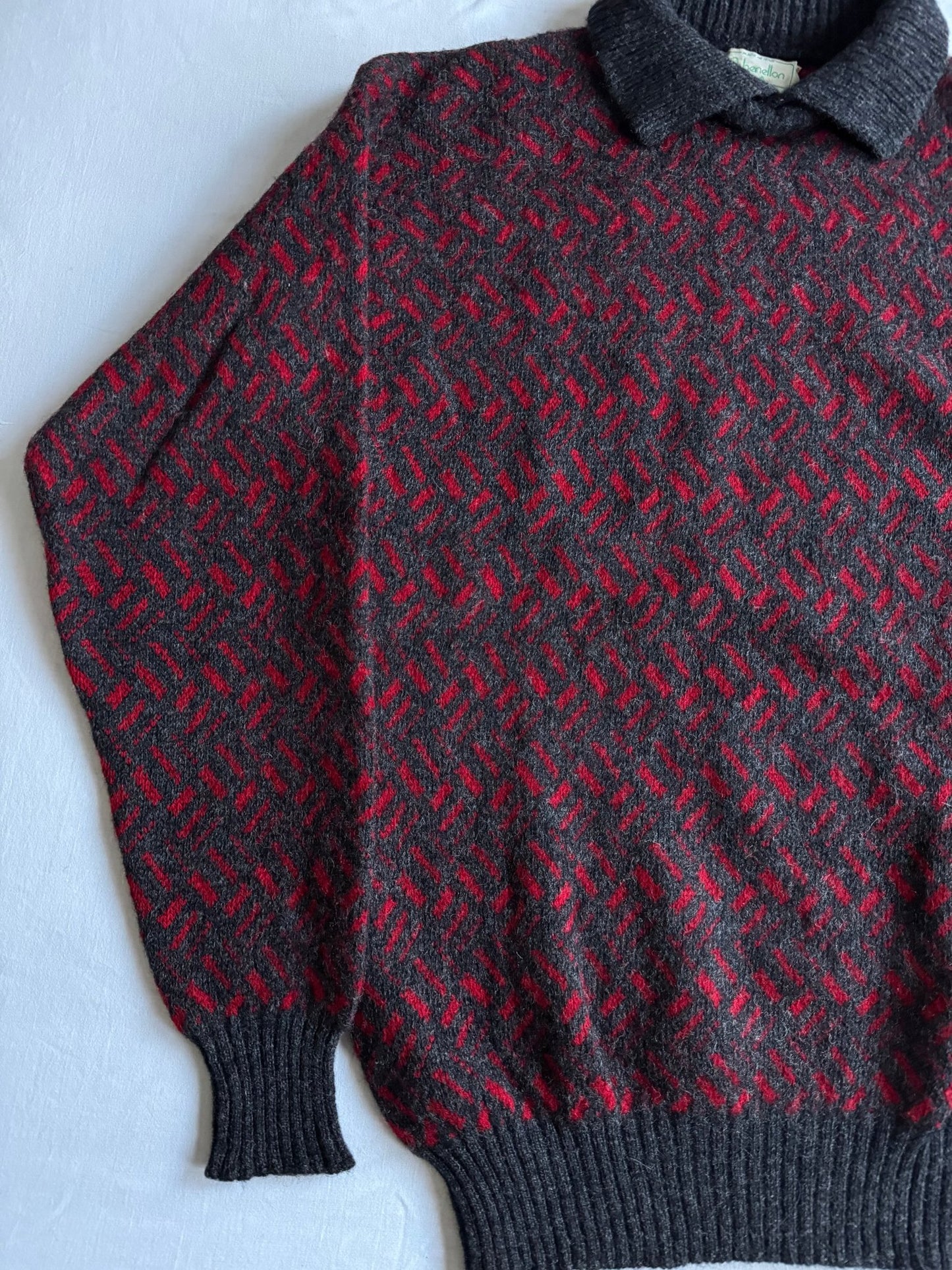 🧶 Pulover Vintage Benetton cu pattern și guler contrastant / Mărime 46 (S) - anbracaminte