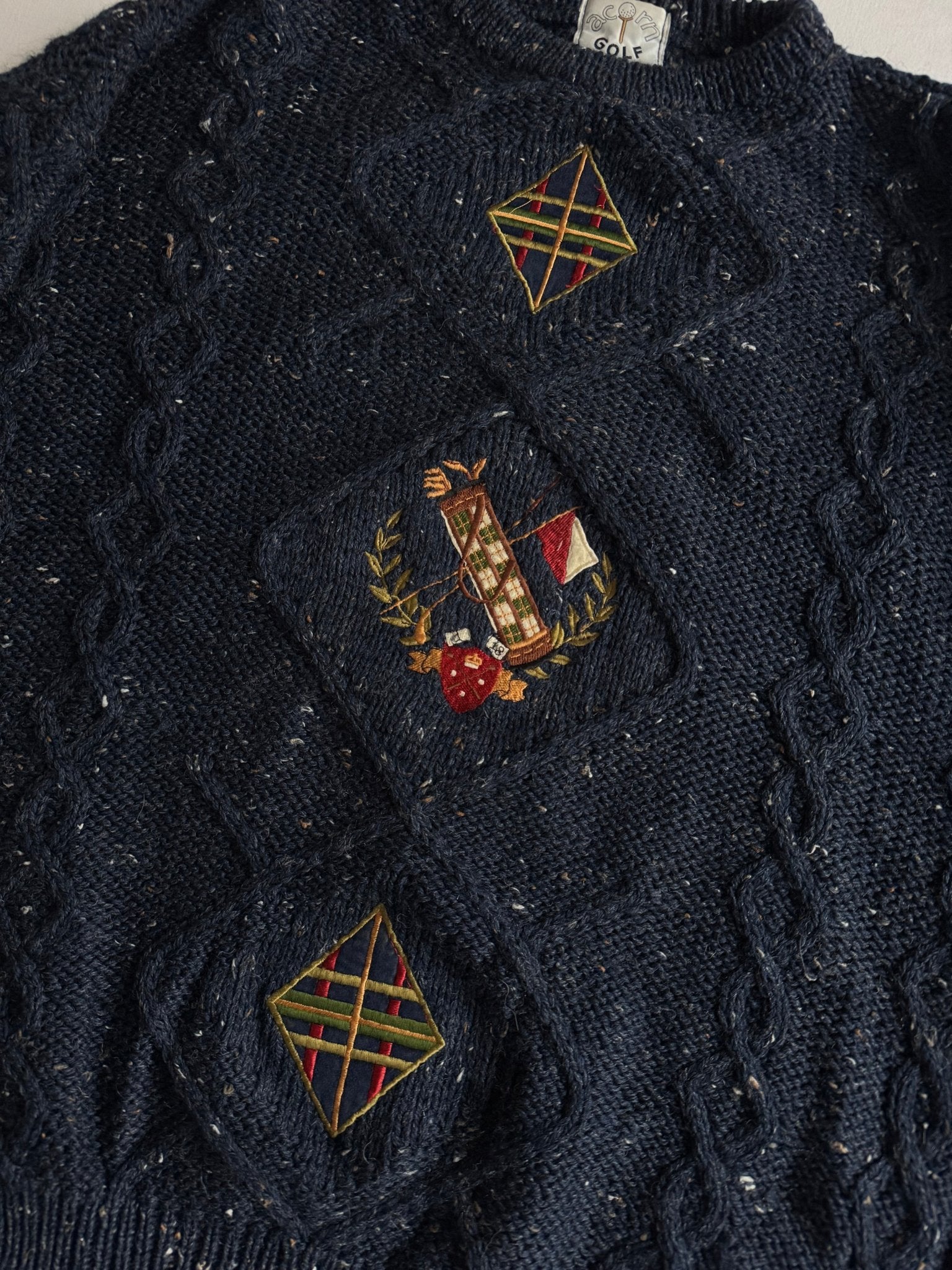 🧶 Pulover Vintage Bleumarin Cable Knit cu Broderie Golf – Mărime S (Boxy Fit) - anbracaminte