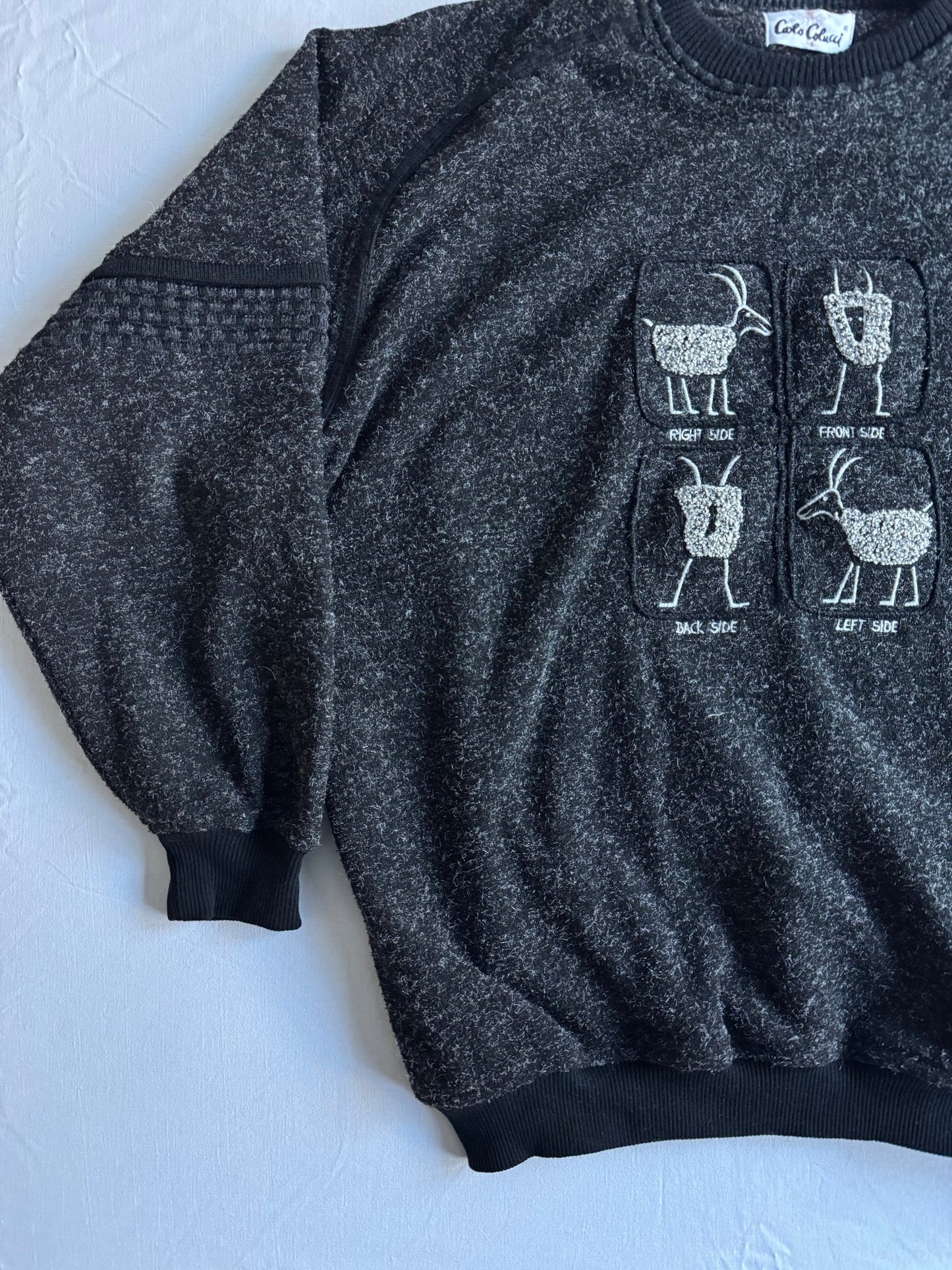 🧶 Pulover Vintage Carlo Colucci cu broderie capră / Gri închis (Mărime XL) - anbracaminte