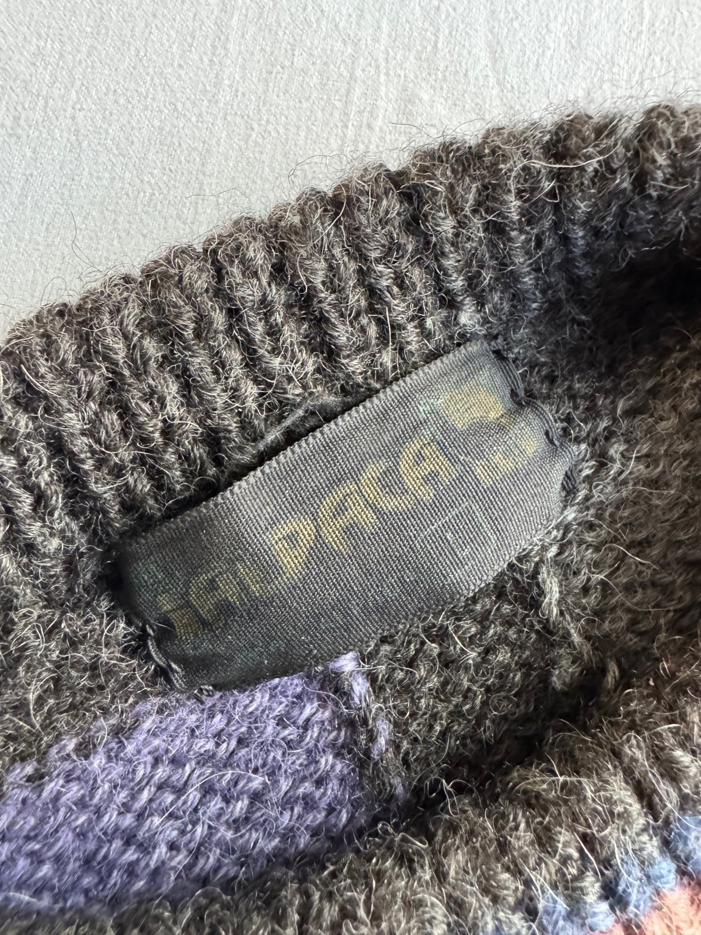 🦙 Pulover Vintage cu Model Geometric / 100% Alpaca (Mărime L) - anbracaminte